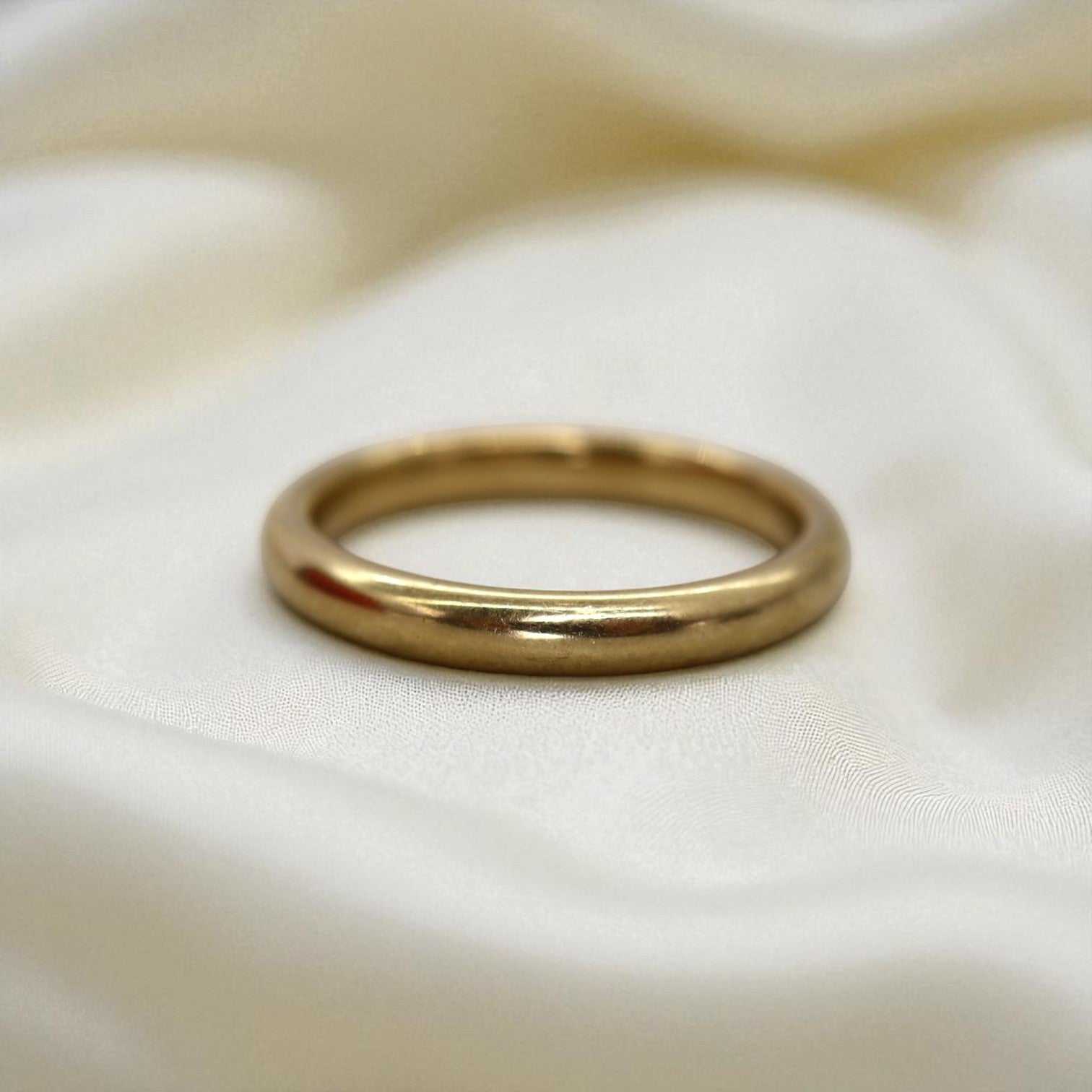 18k Gold Band Ring – Buttery Yellow Gold, 3mm Wide, Vintage-Heavy Tube Style - Petra Star