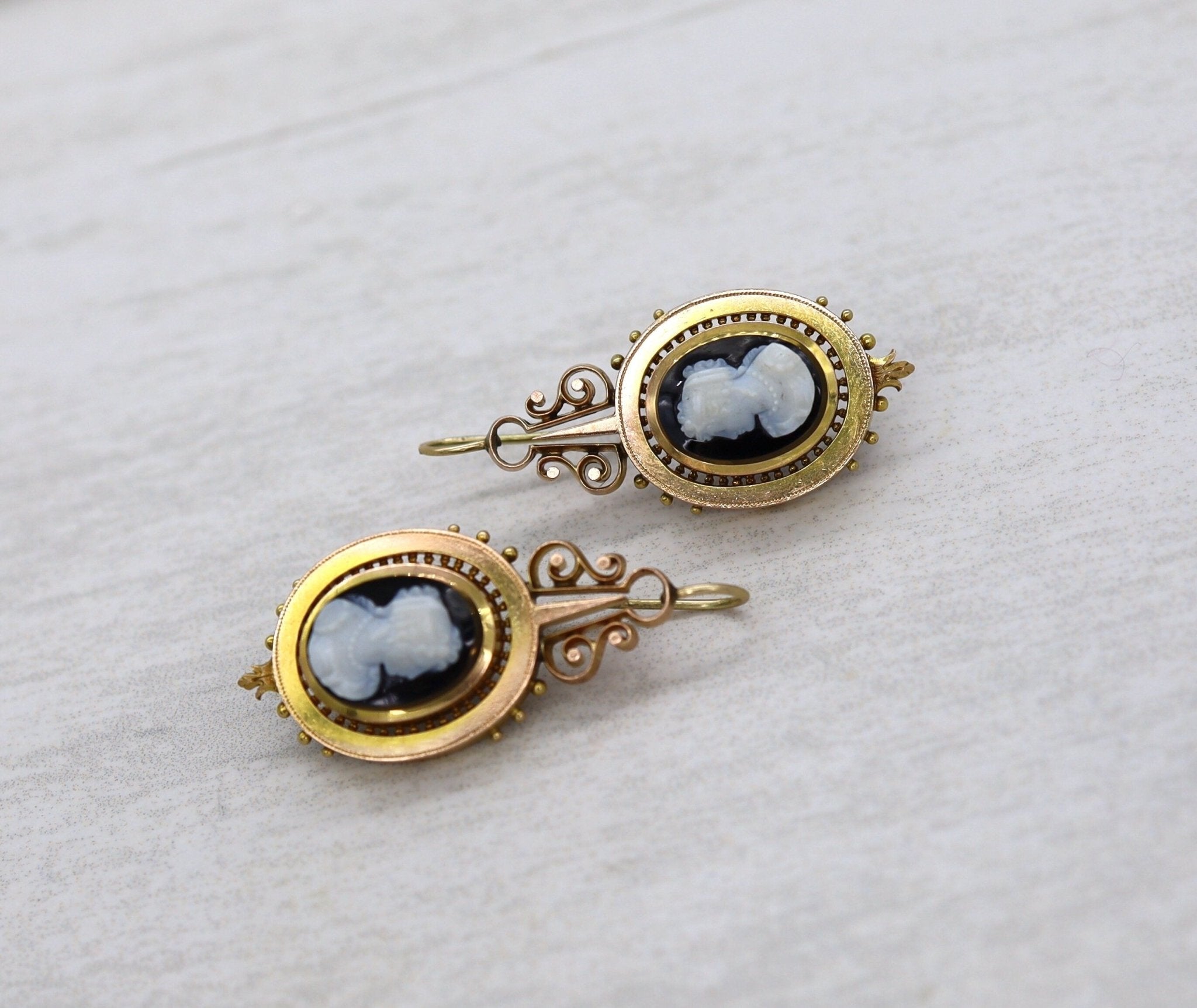 Antique 1880s Sardonyx Cameo Earrings – 14k Yellow & Rose Gold Hardstone - Petra Star