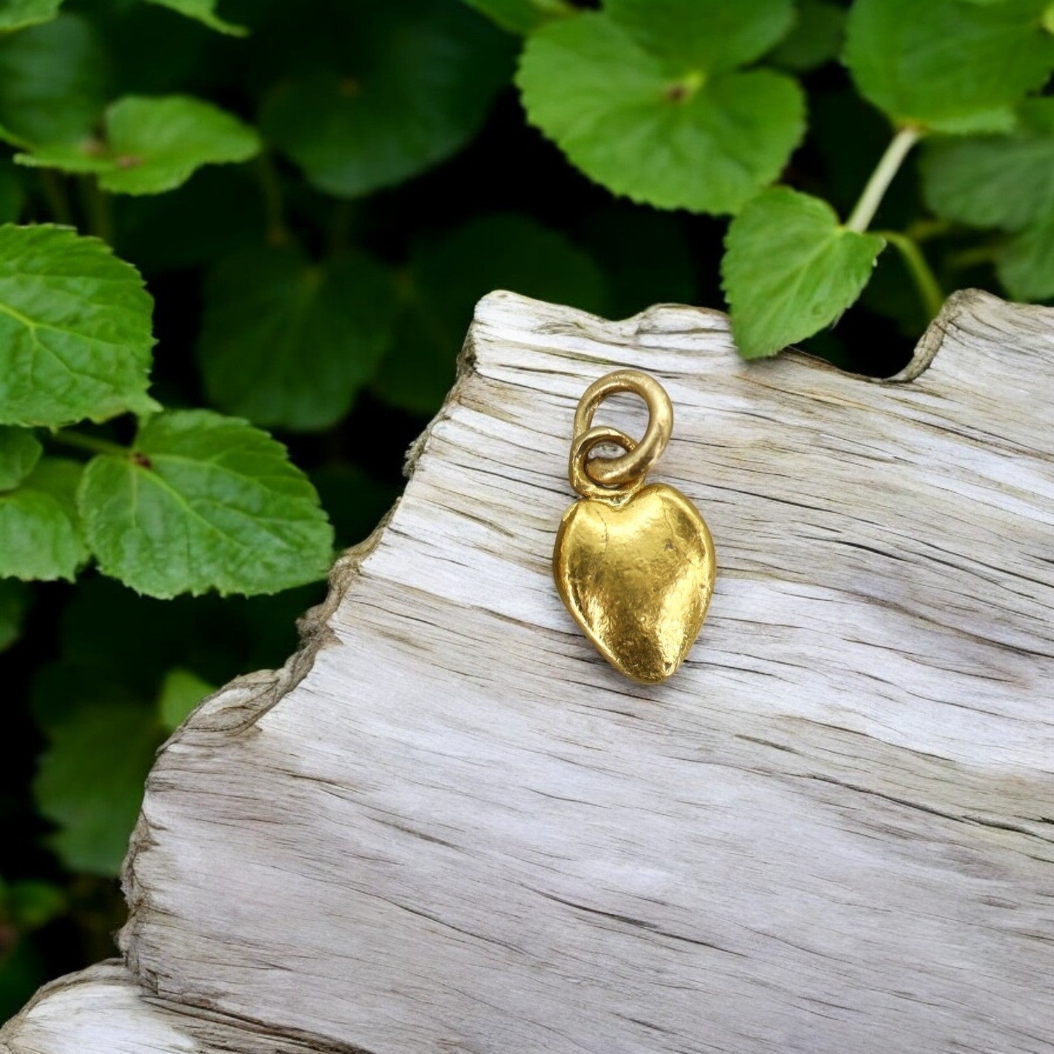 Antique 22k Gold Chinese Pendant - Petra Star