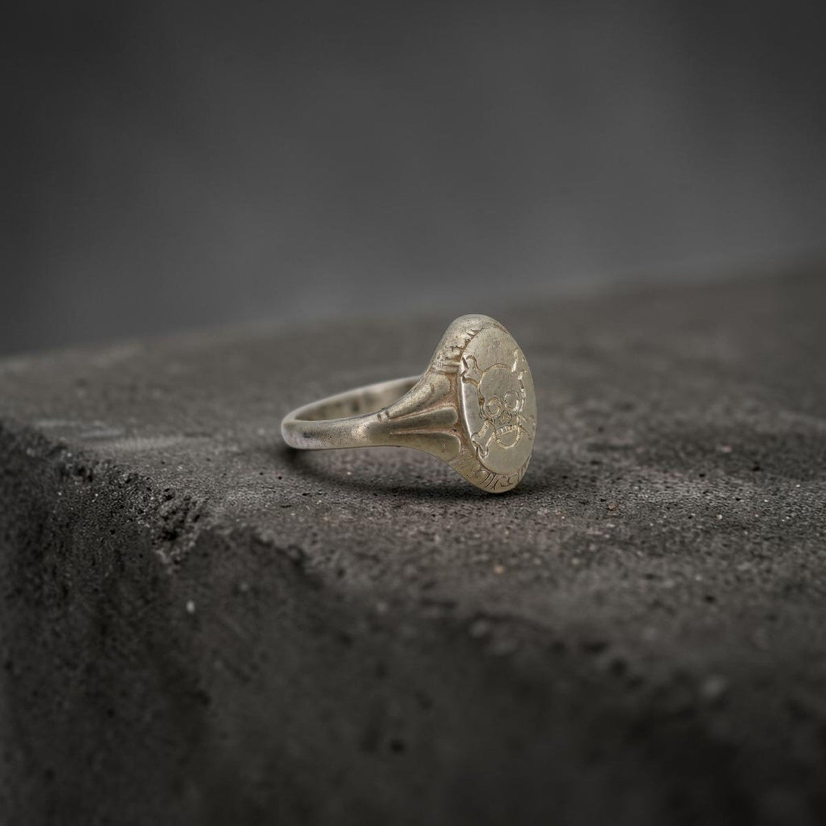 Antique Memento Mori Skull & Crossbones Signet Ring | Hand Engraved Sterling Silver | Victorian–Edwardian Era | Petra Star - Petra Star