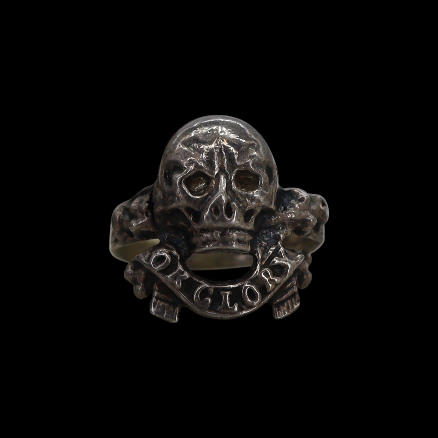 Antique Memento Mori Skull Ring - Petra Star