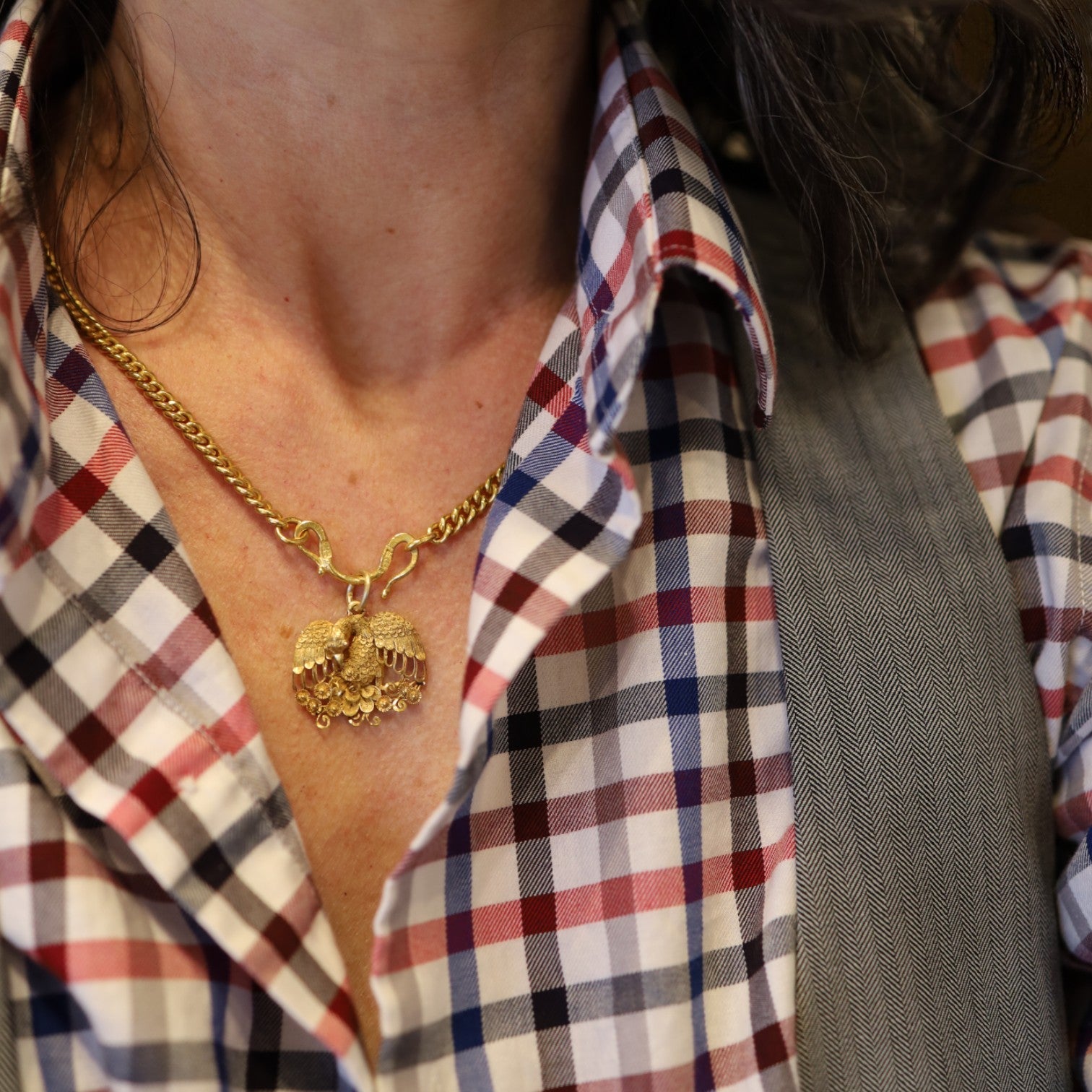 Antique Peacock Pendant in 20k Gold with Cannetille Detail (c. Victorian British Raj) - Petra Star