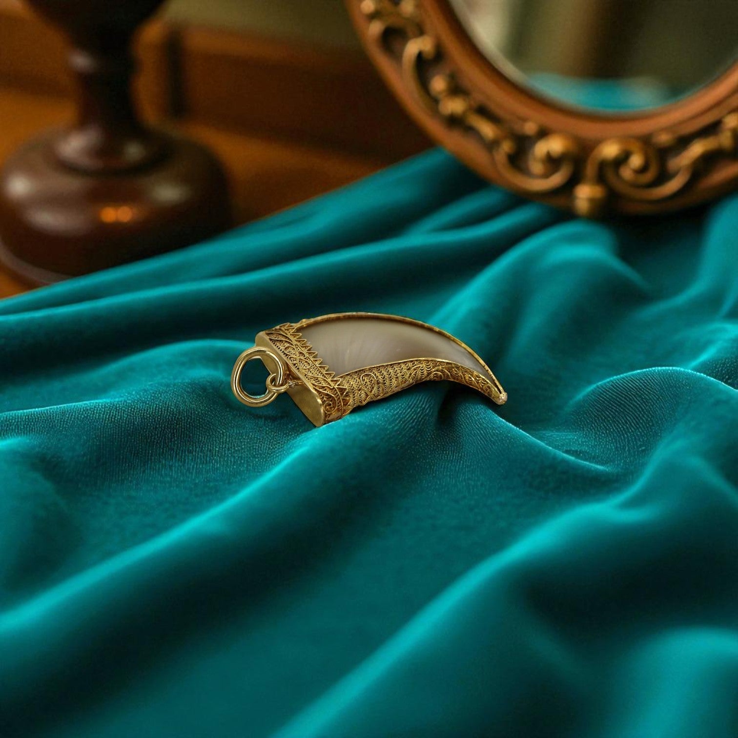 Antique Tiger’s Claw Pendant in 20k Gold with Cannetille Detail (c. Victorian British Raj) - Petra Star