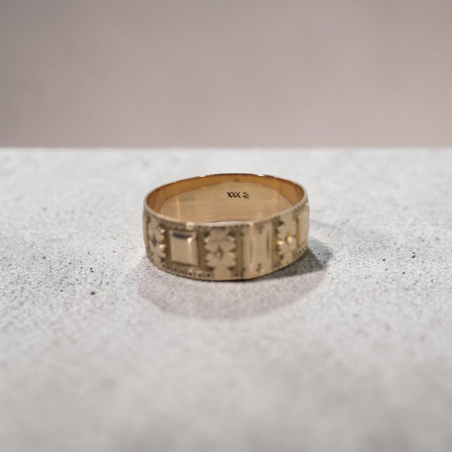 Antique Victorian 10K Gold Cigar Band Ring | J.R. Wood & Sons | Floral Engraved Wedding Band | Petra Star - Petra Star