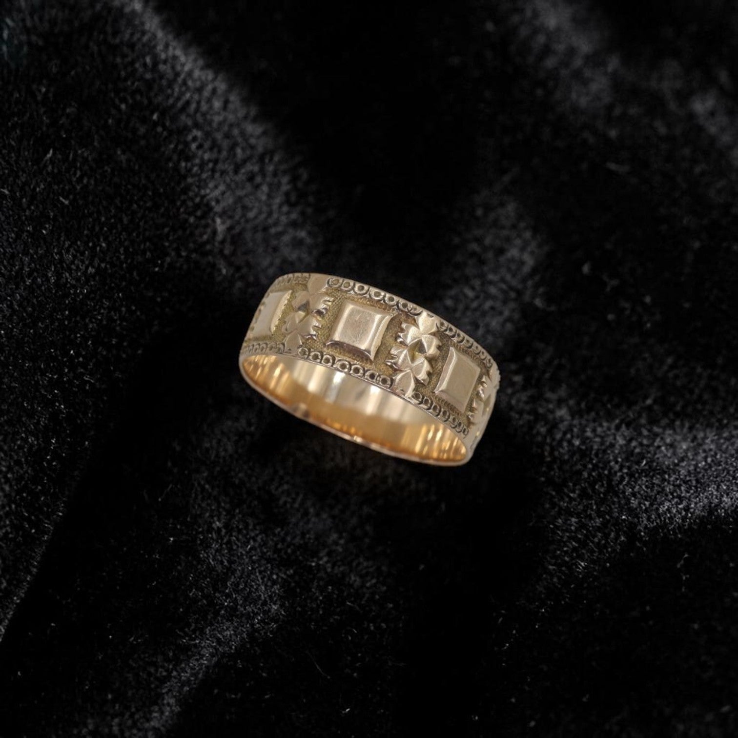 Antique Victorian 10K Gold Cigar Band Ring | J.R. Wood & Sons | Floral Engraved Wedding Band | Petra Star - Petra Star