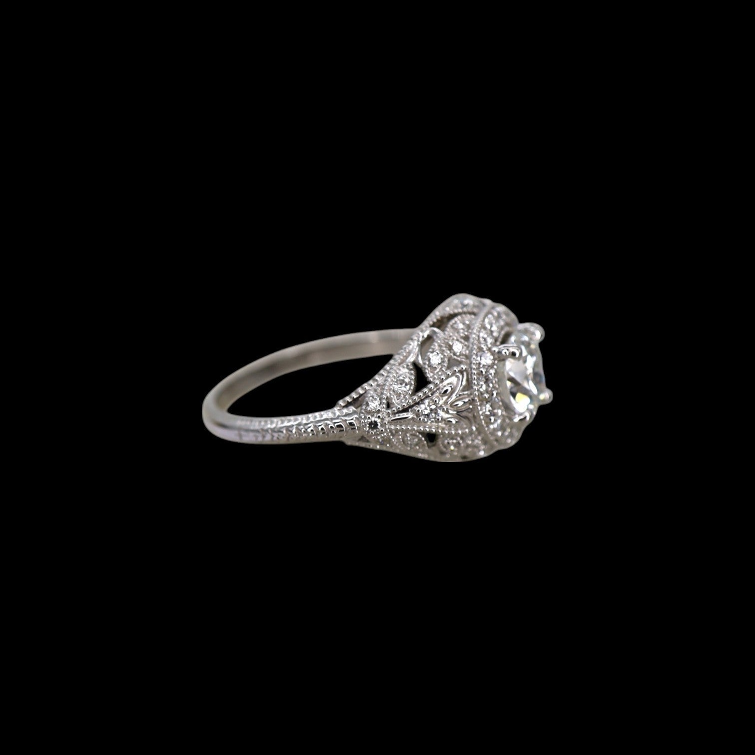 Art Deco-Inspired Diamond Ring - Petra Star