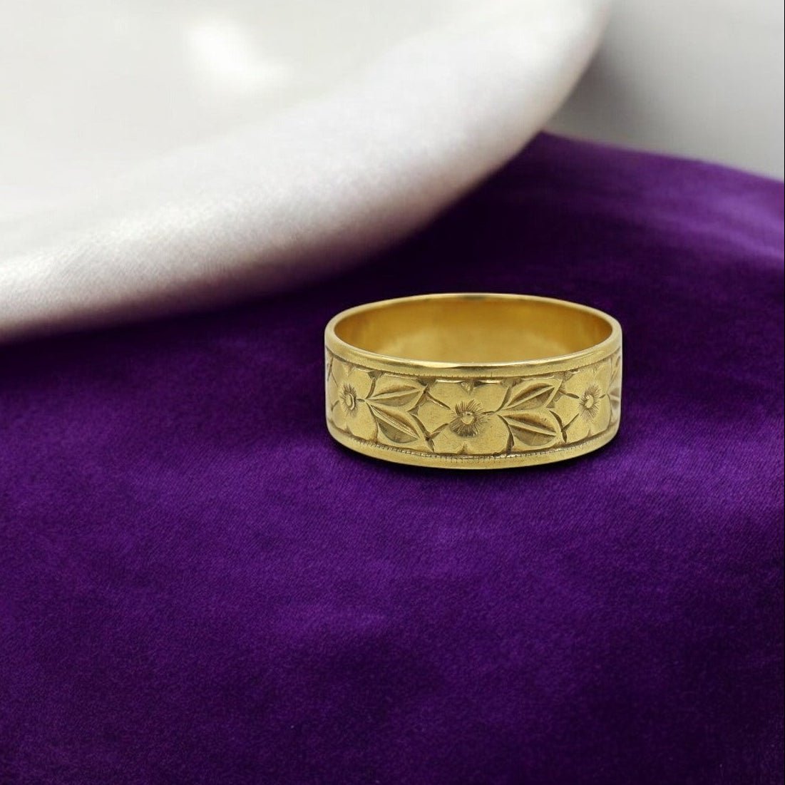 Art Nouveau 18k Floral Motif Cherry Blossom Band - Petra Star
