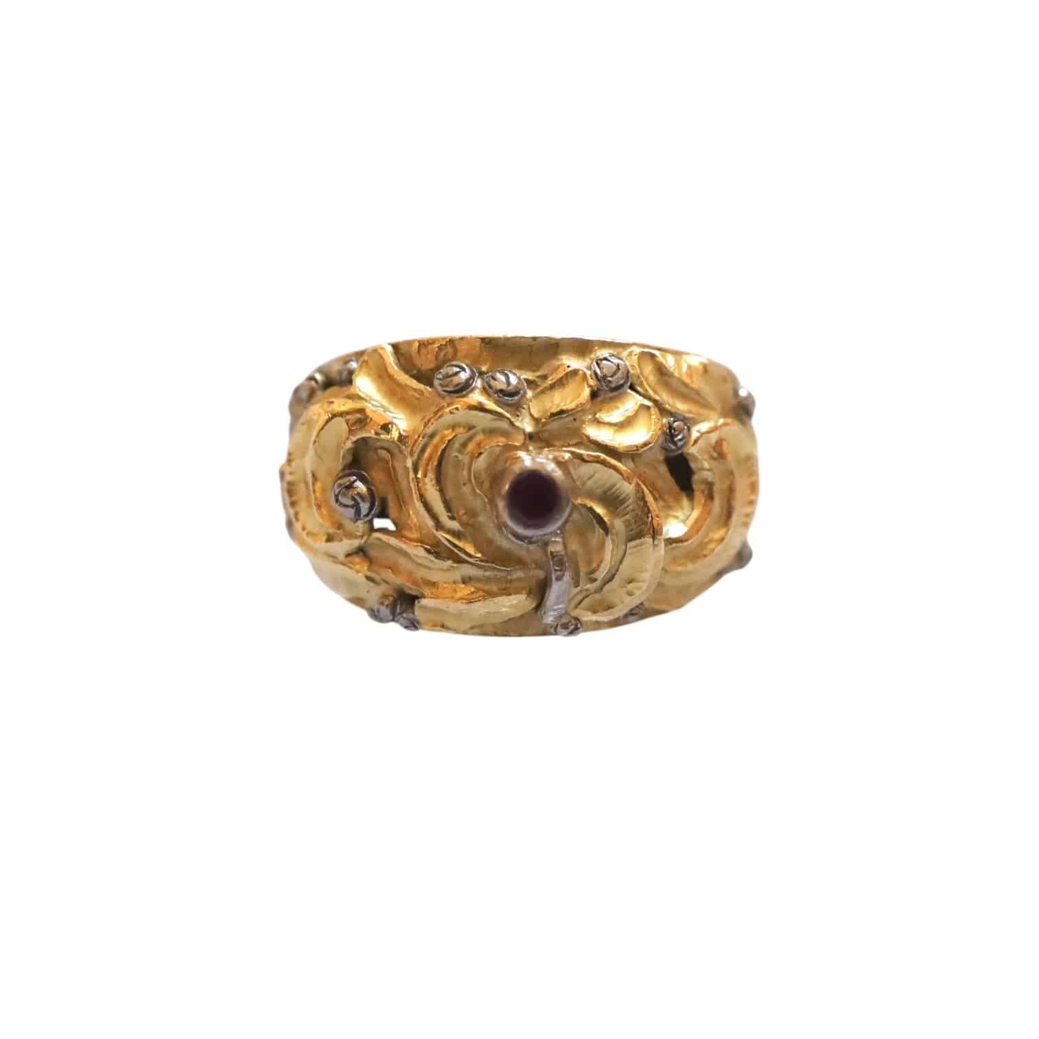 Art Nouveau Inspired Ruby Band in 18k Gold Hallmarked 1975 - Petra Star