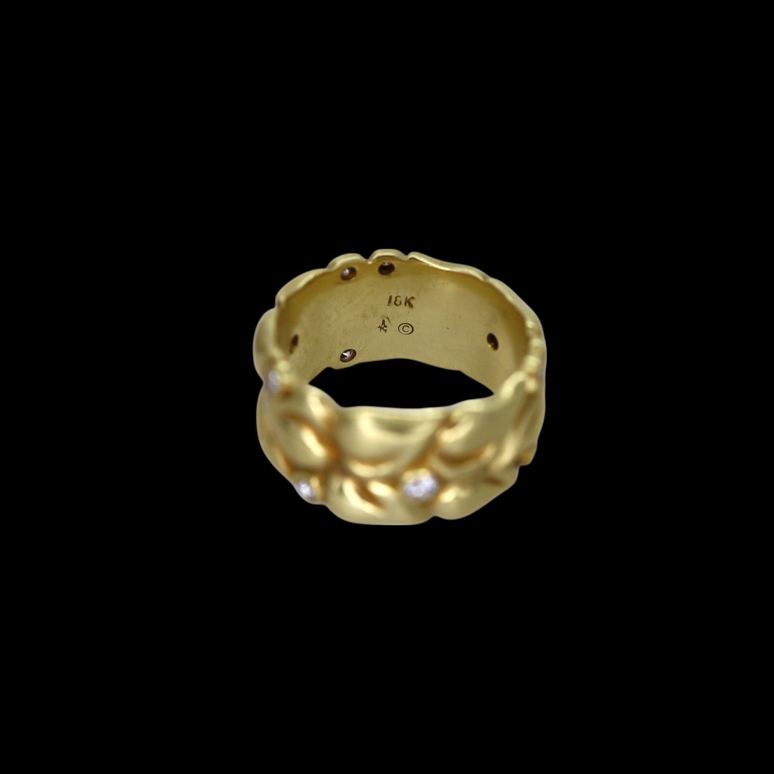 Contemporary 18k Diamond Floral Eternity Band - Petra Star