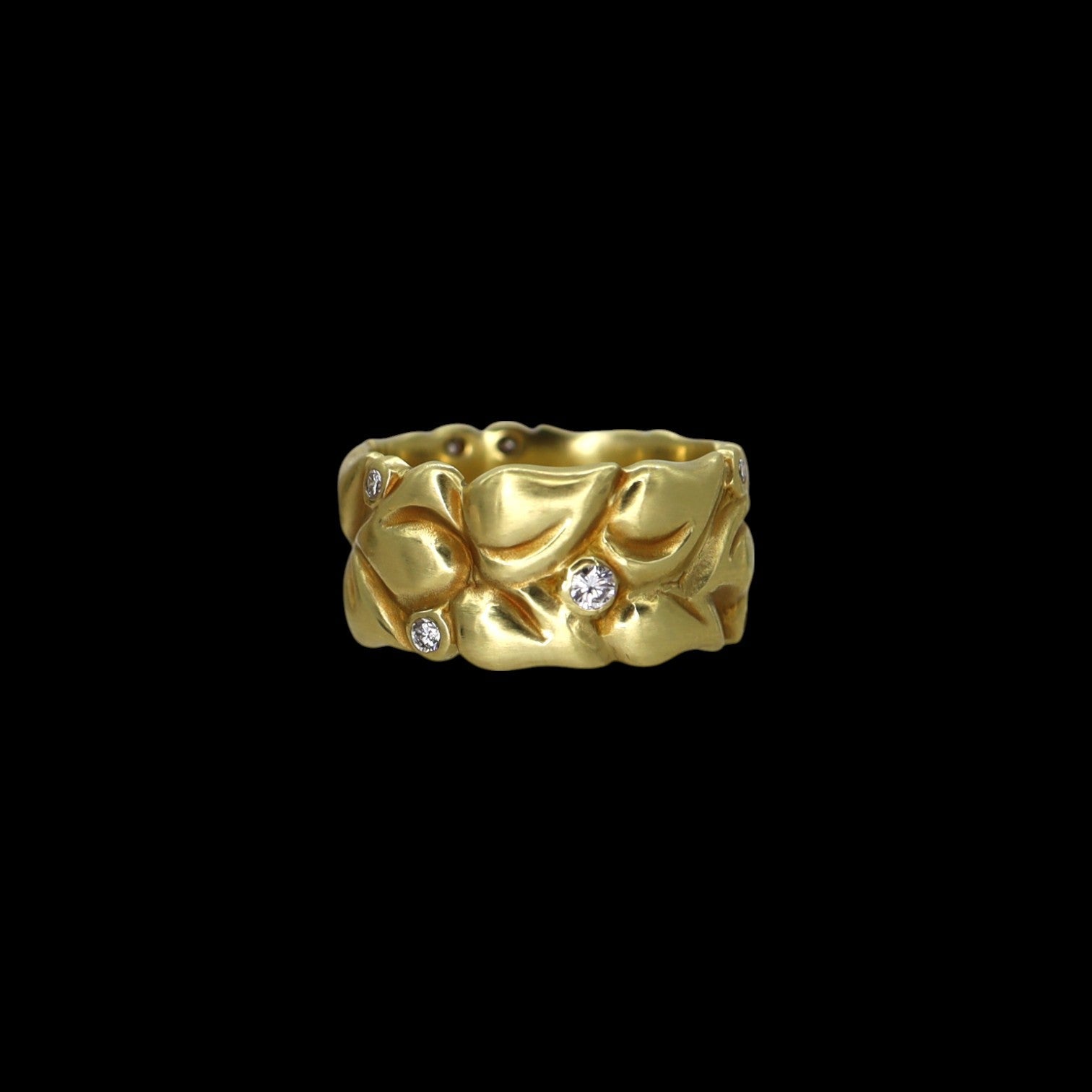 Contemporary 18k Diamond Floral Eternity Band - Petra Star