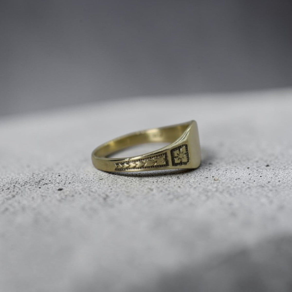 Edwardian Ostby & Barton Signet Ring – 10k Yellow Gold Pinky - Petra Star