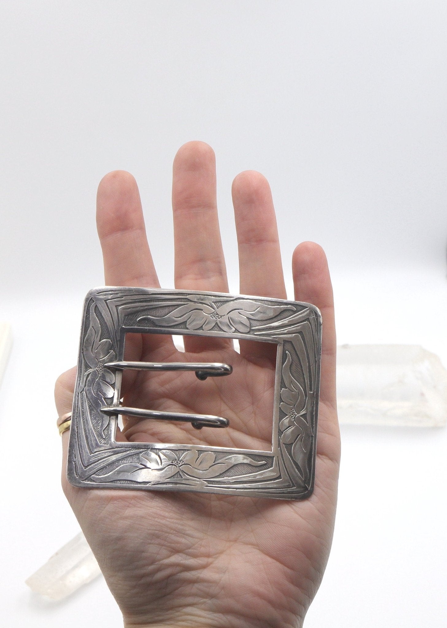 Extra-Large Art Nouveau Buckle Brooch - Petra Star