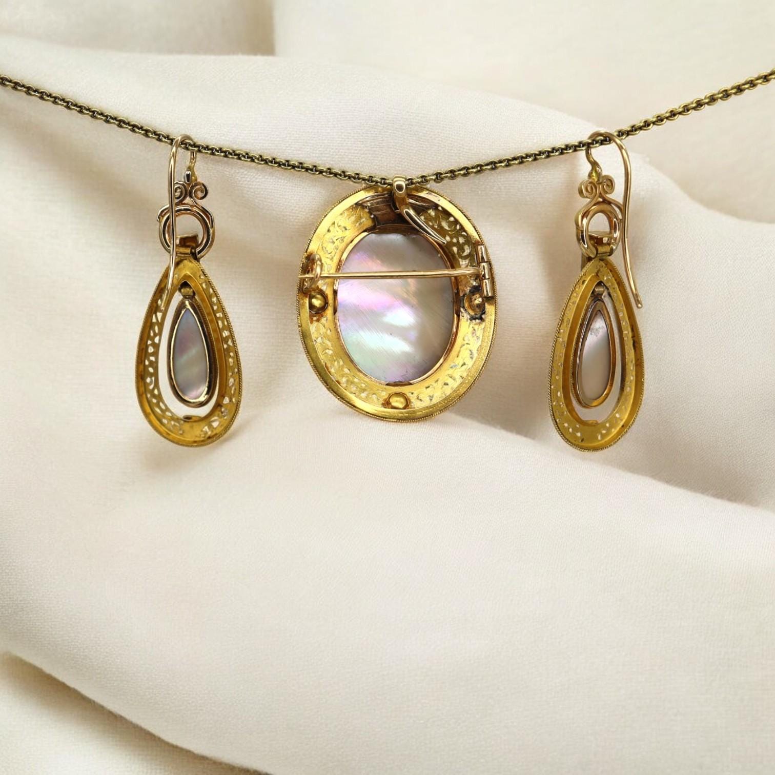 Fine French Victorian Painted Porcelain Earrings and Pendant / Brooch Parure - Petra Star