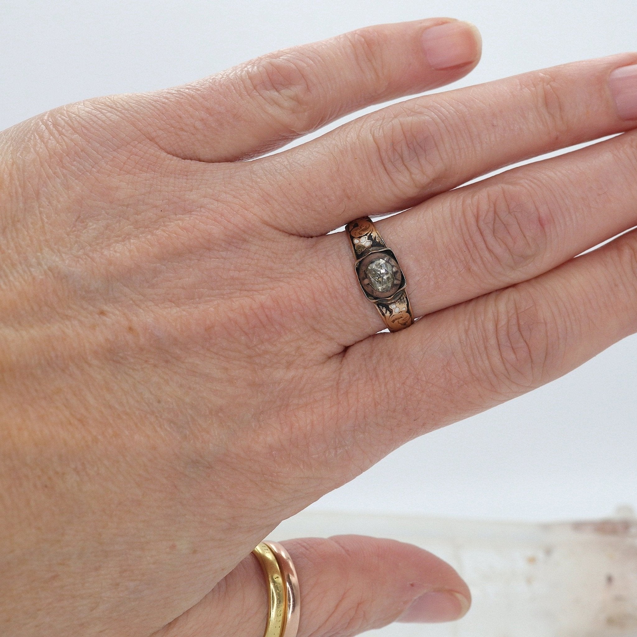 Georgian Dutch Rose-Cut Diamond Ring - Petra Star