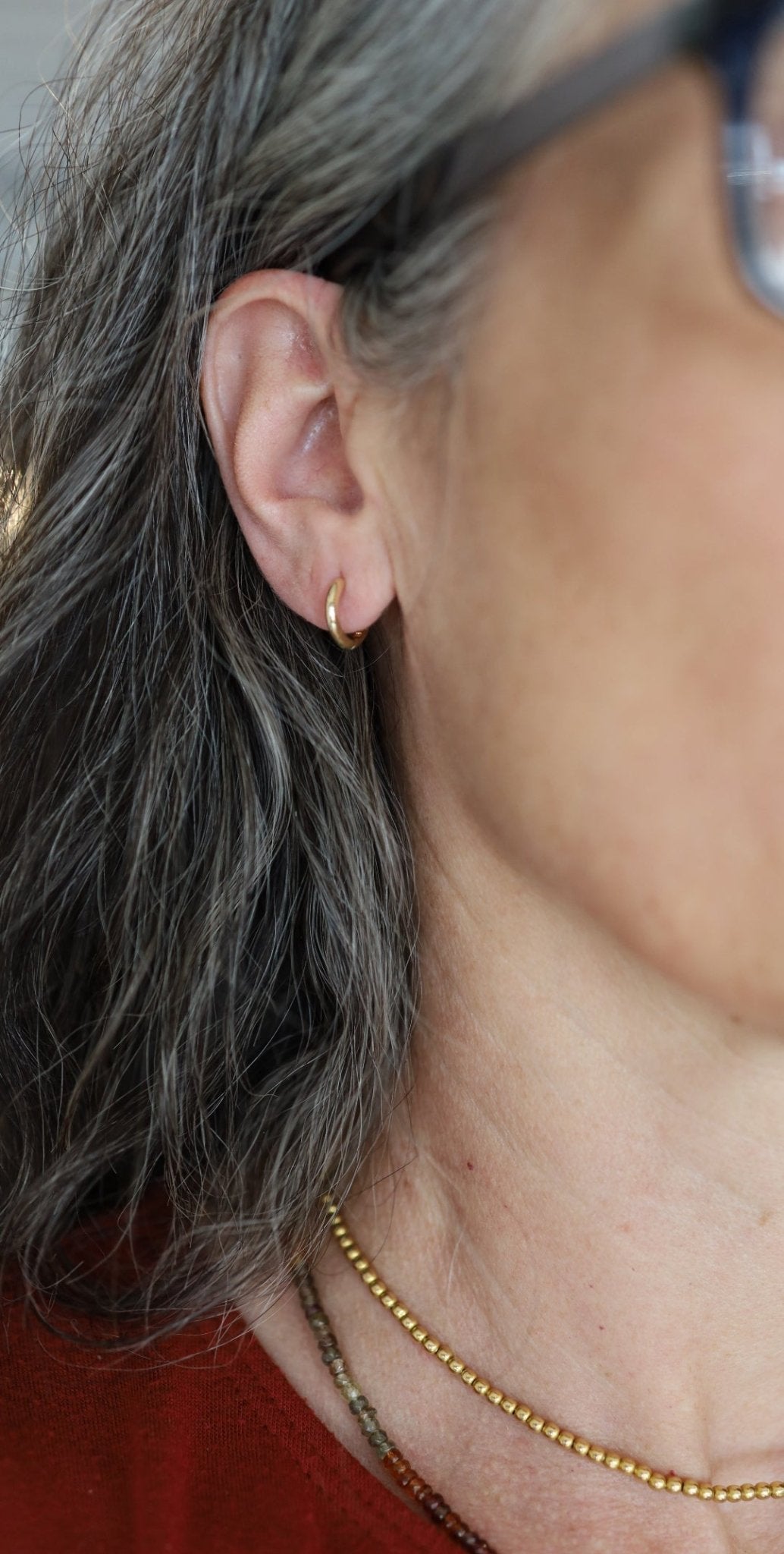 Huggie Hoop in 14k Gold - Single Huggie - Petra Star
