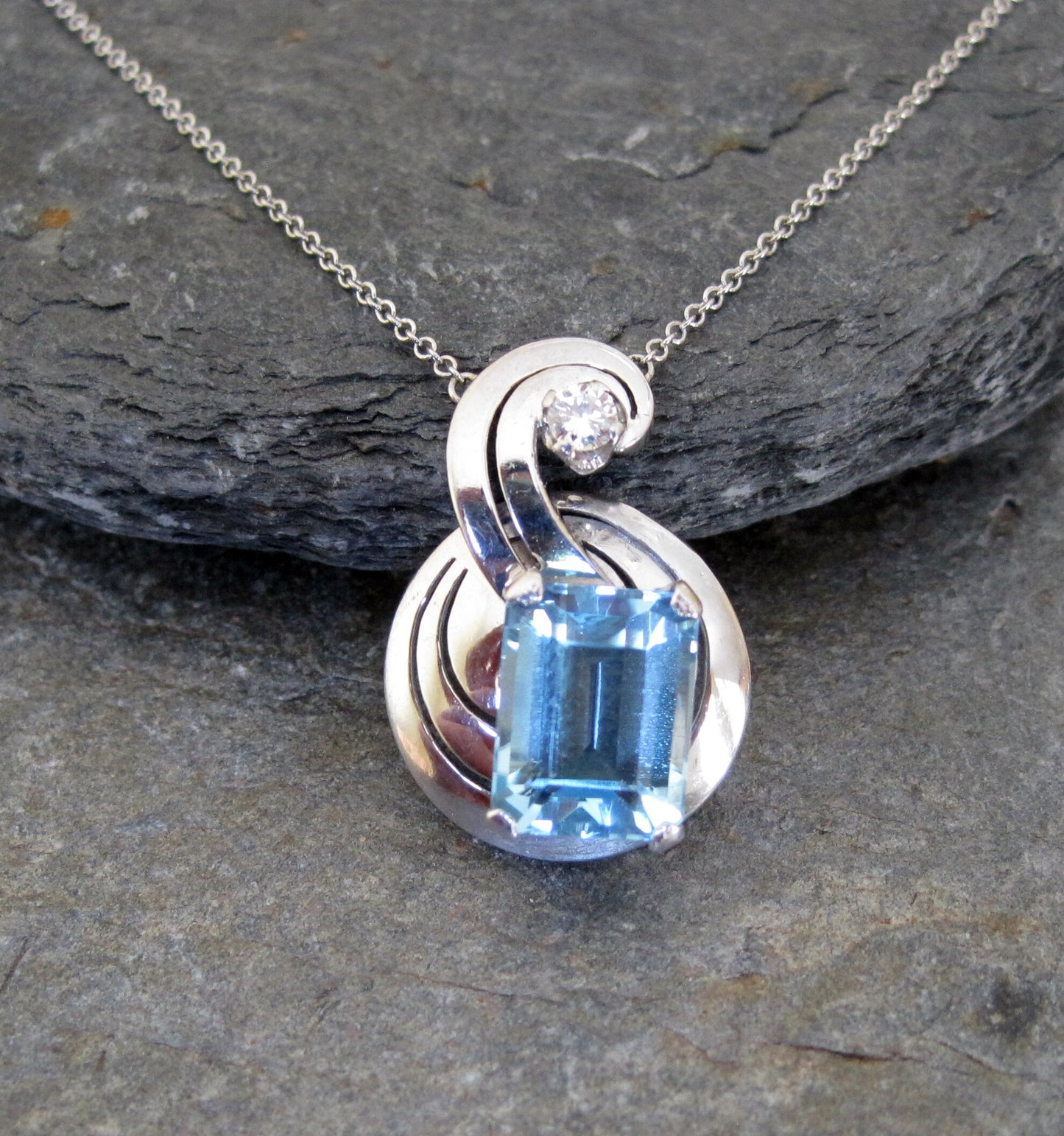 Asymmetrical Retro Aquamarine and Diamond Pendant in 14k White Gold - JL384