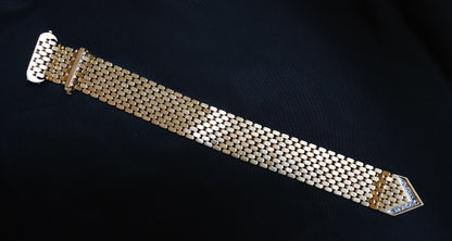 Retro Diamond Buckle Bracelet circa 1940 in 18k Gold 75.5 Grams - DK157