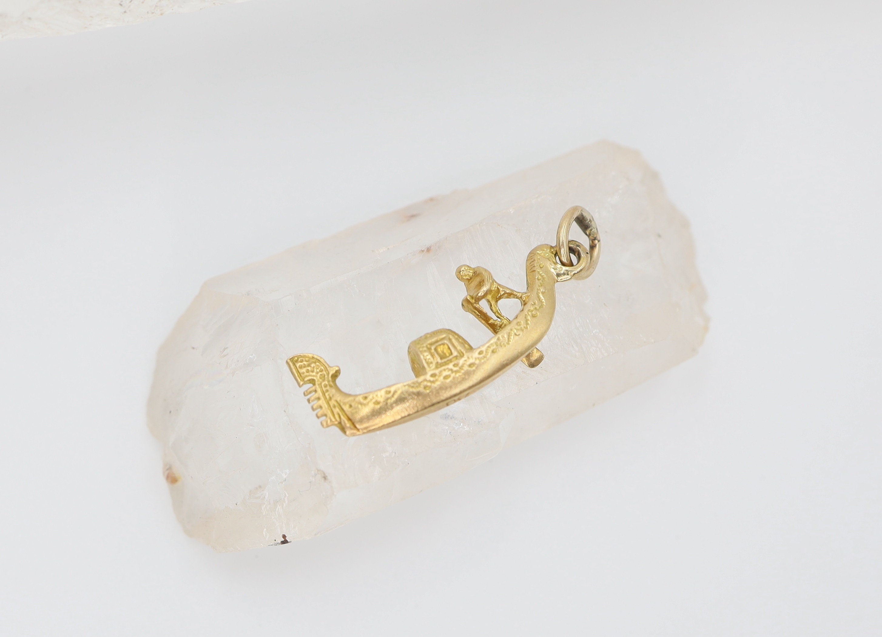 Vintage 18k gold gondola charm, detailed jewelry charm from The Vintage Vault, showcasing a miniature gondola boat design.