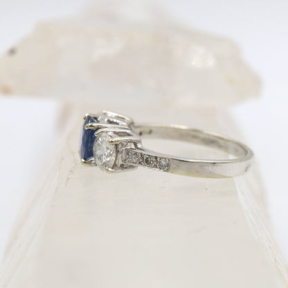 Sapphire and Diamond Ring in Platinum Sapphire and Diamonds - DK263