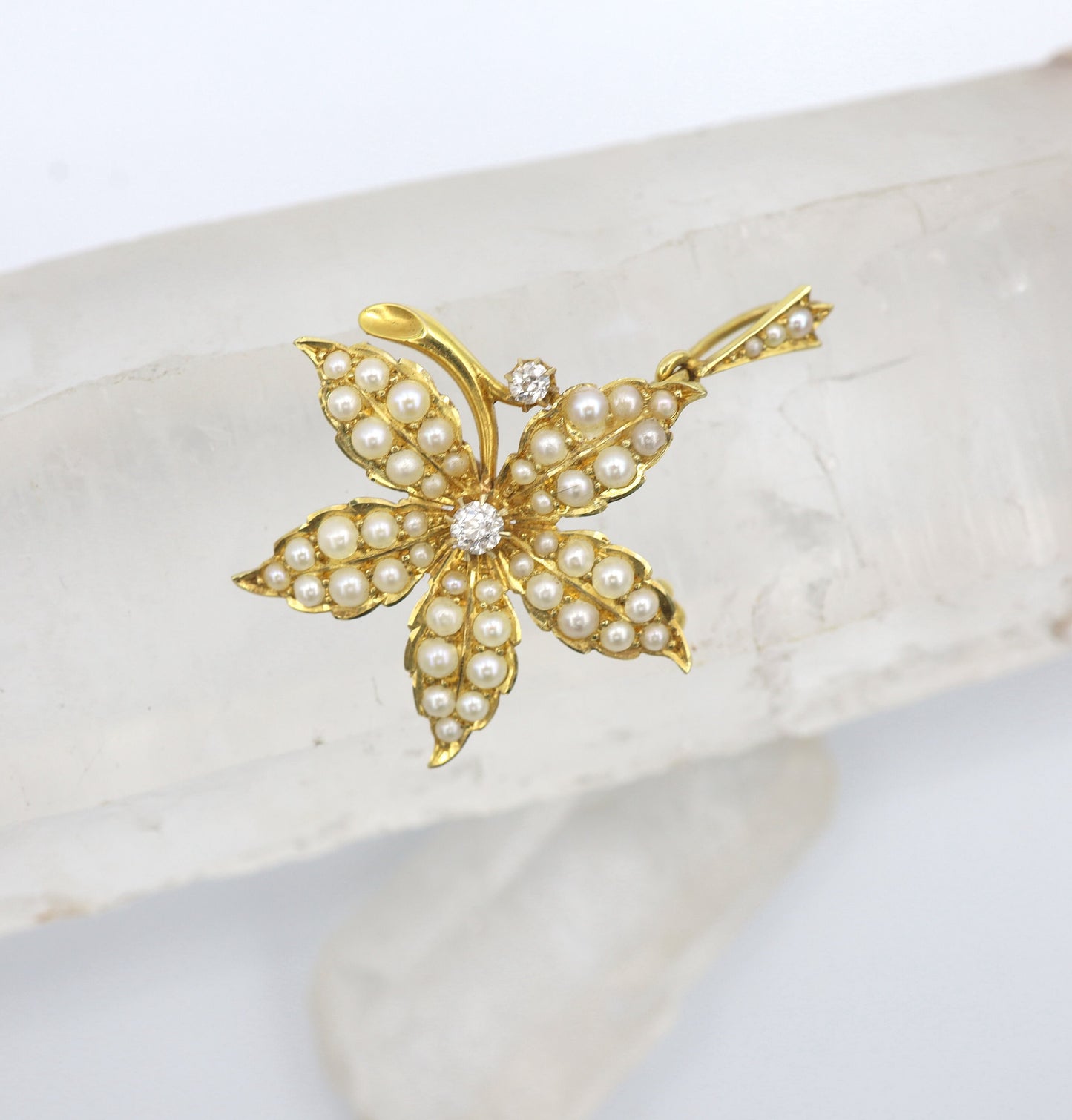 Victorian Diamond & Pearl Pendant / Pendant Brooch in 15k Yellow Gold Flower Pendant - DK585