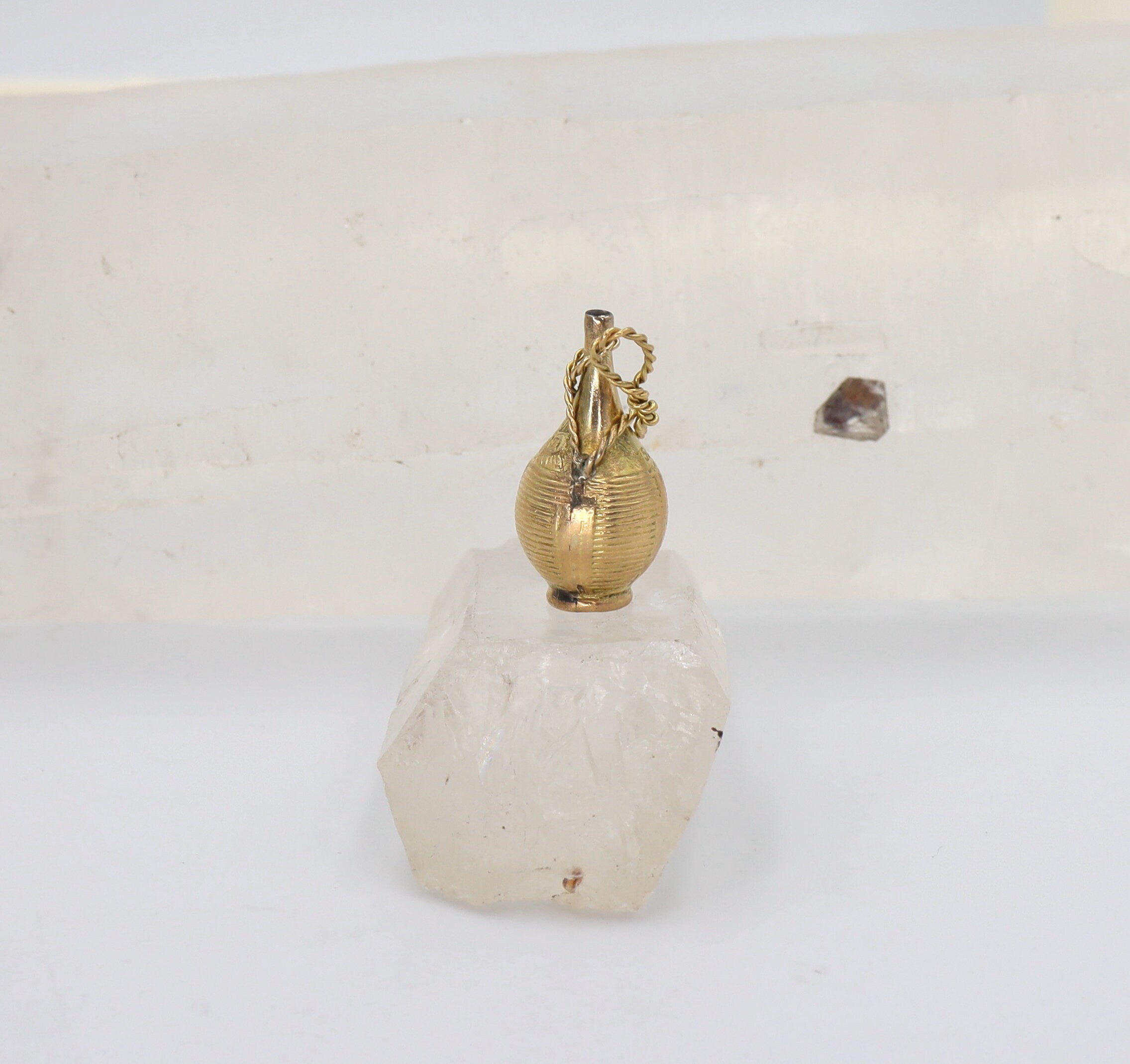 Vintage Chianti charm in 18k yellow gold, detailed charm jewelry piece with intricate design from The Vintage Vault.