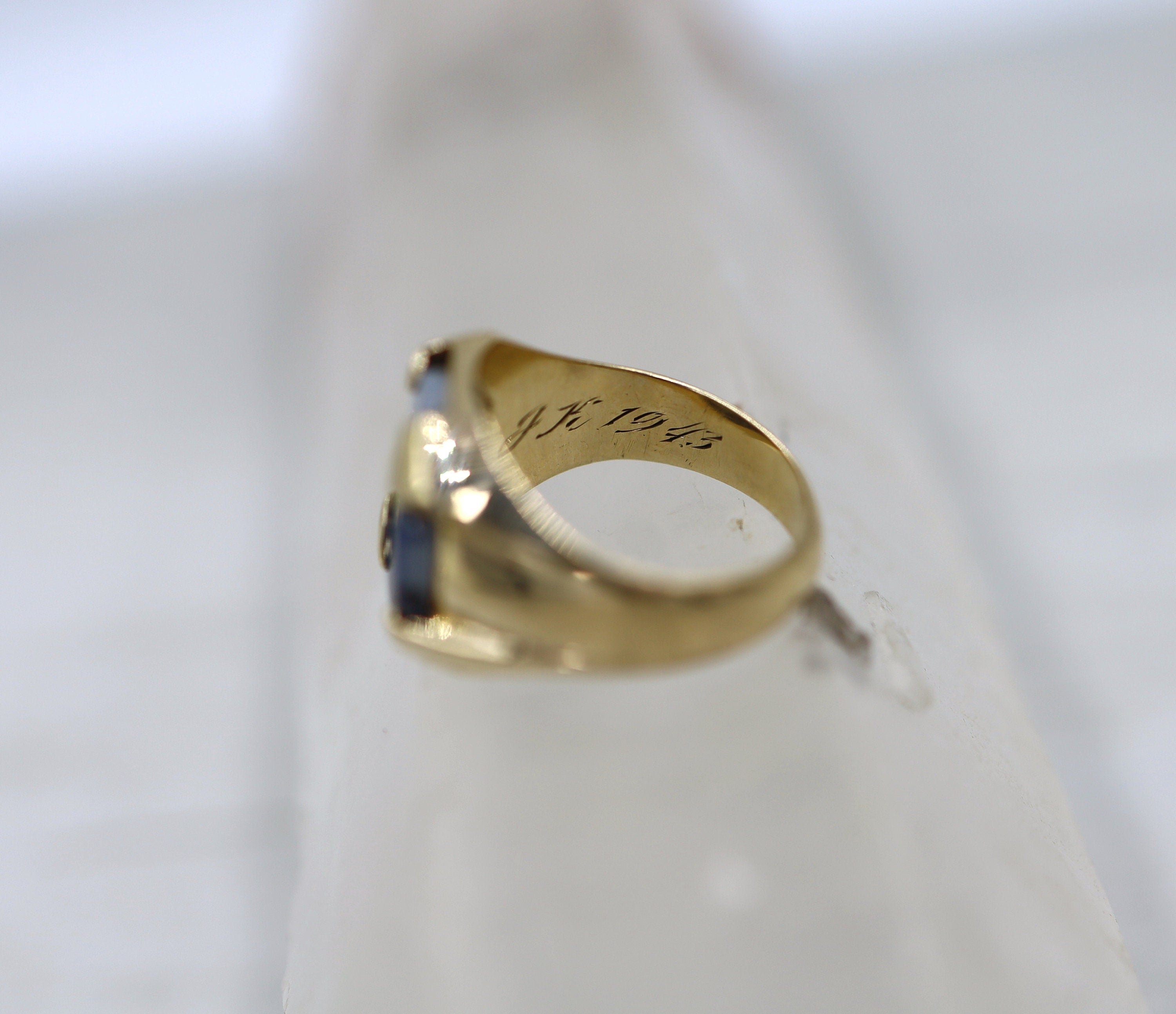 Retro Dendritic Agate Ring in 14k Yellow Gold - DK561 - Petra Star