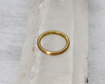 Victorian Band 22k Yellow Gold Hallmarked 1856 2.8 mm Wide Size 5.5 - DK738