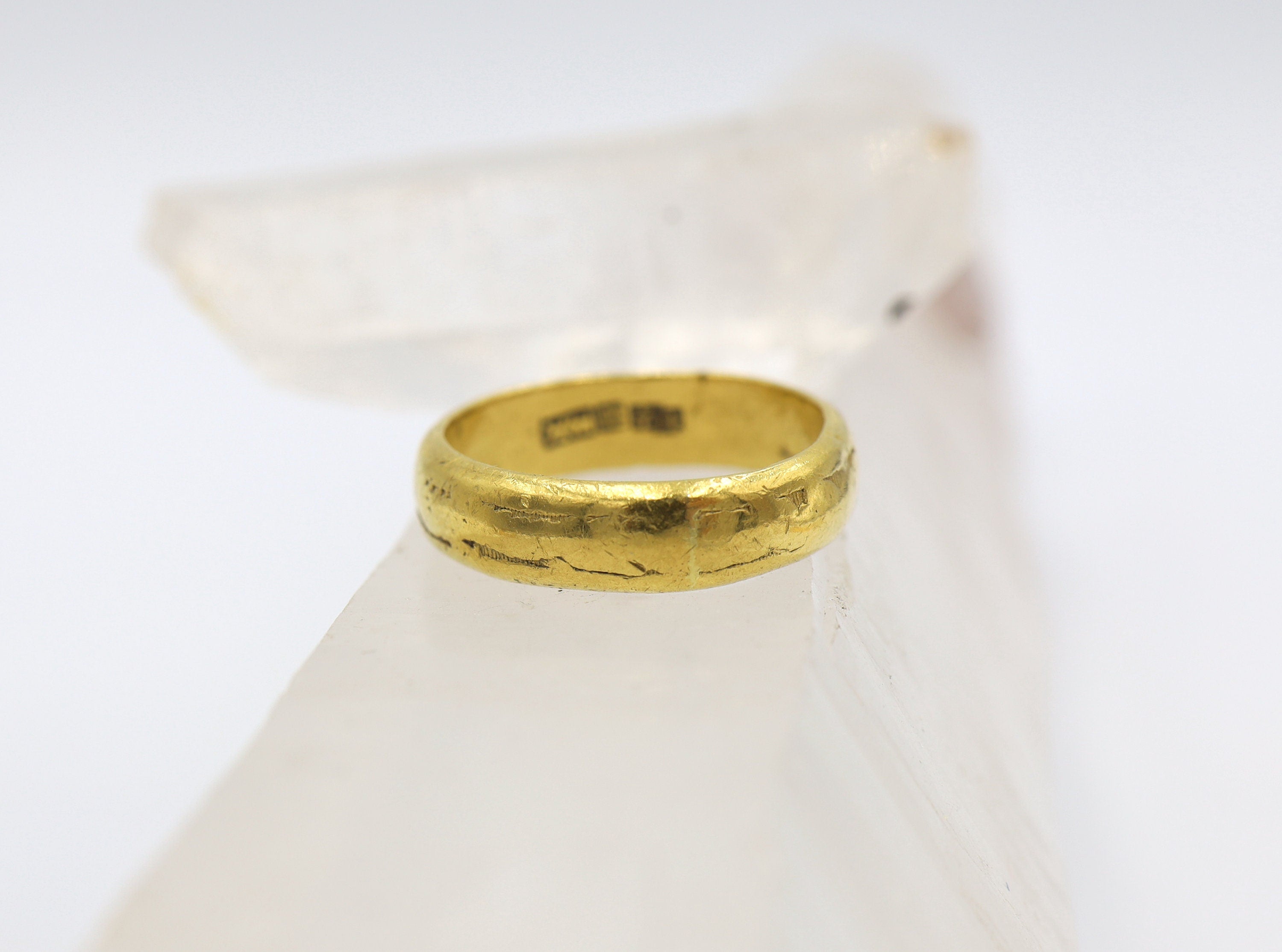 Chinese Art Nouveau 22k Band 5.2 MM Wide Finger Size 7.75 - DK750 - Petra Star