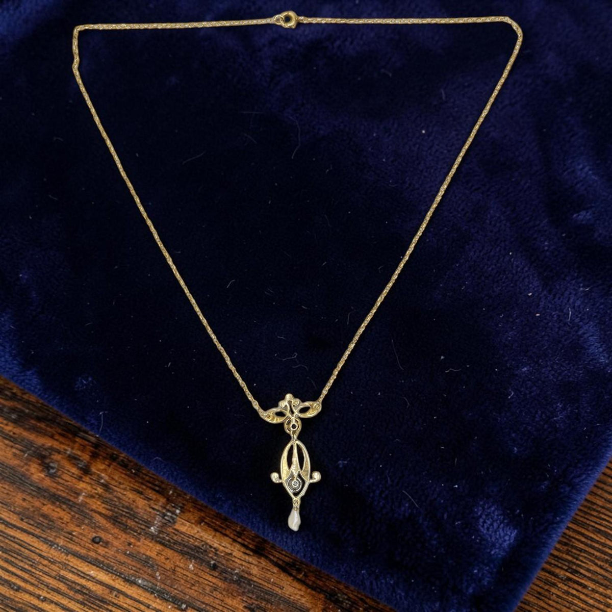 Late Victorian Sapphire Diamond Pearl Lavalier in 14K Gold, 1900 Pendant Necklace - Petra Star