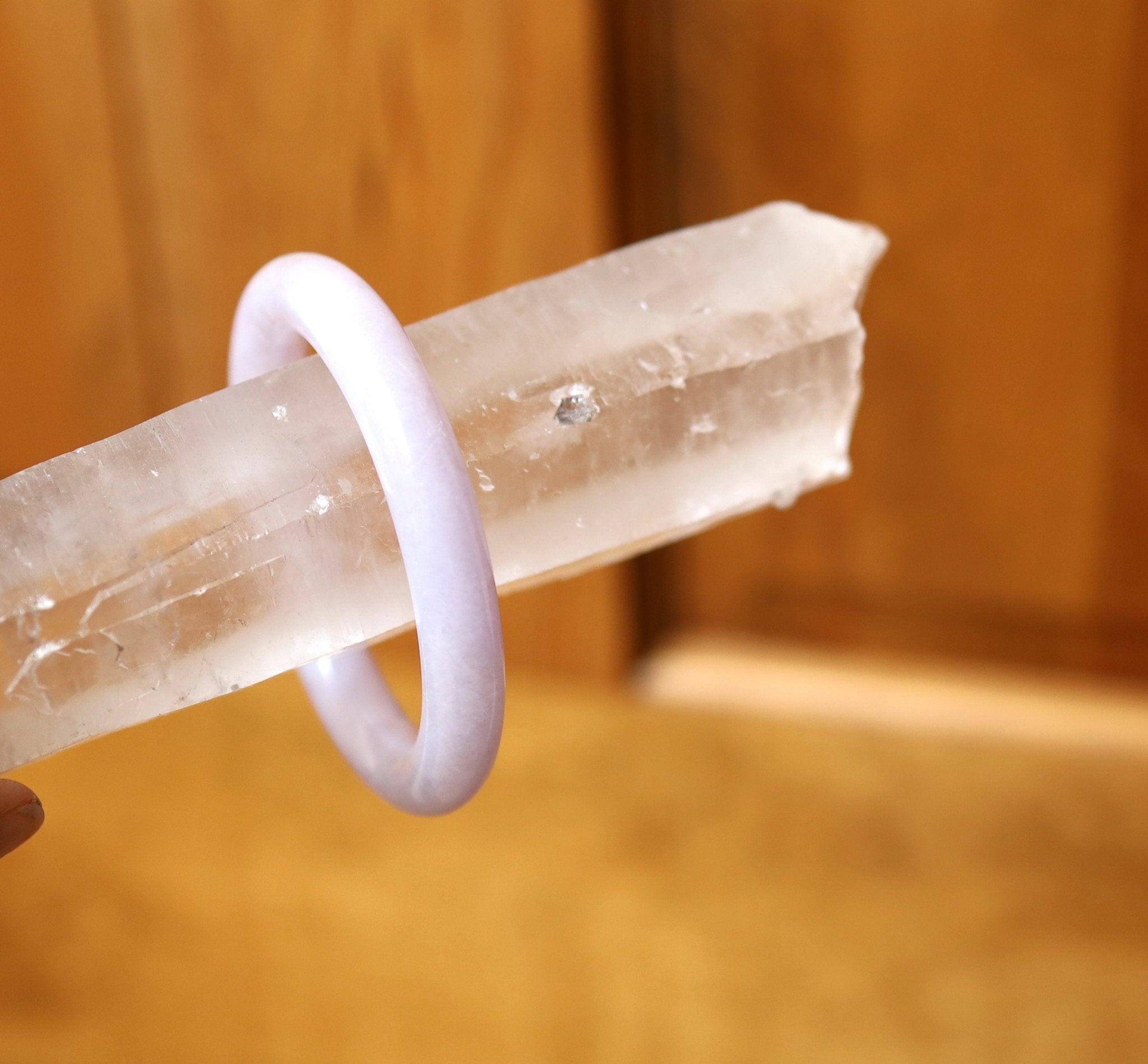 Lavender and White Jade Bangle - Petra Star