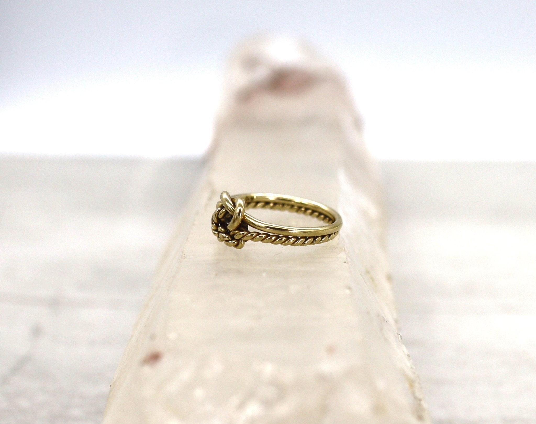 Lovers Knot Ring 9K Love Knot Hallmarked 1977 London Lovers Knot Band - JL1826 - Petra Star