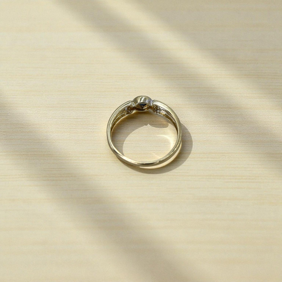 Modern Vintage Sapphire Ring – 8k Yellow & White Gold, Marked 333, Size 9 - Petra Star