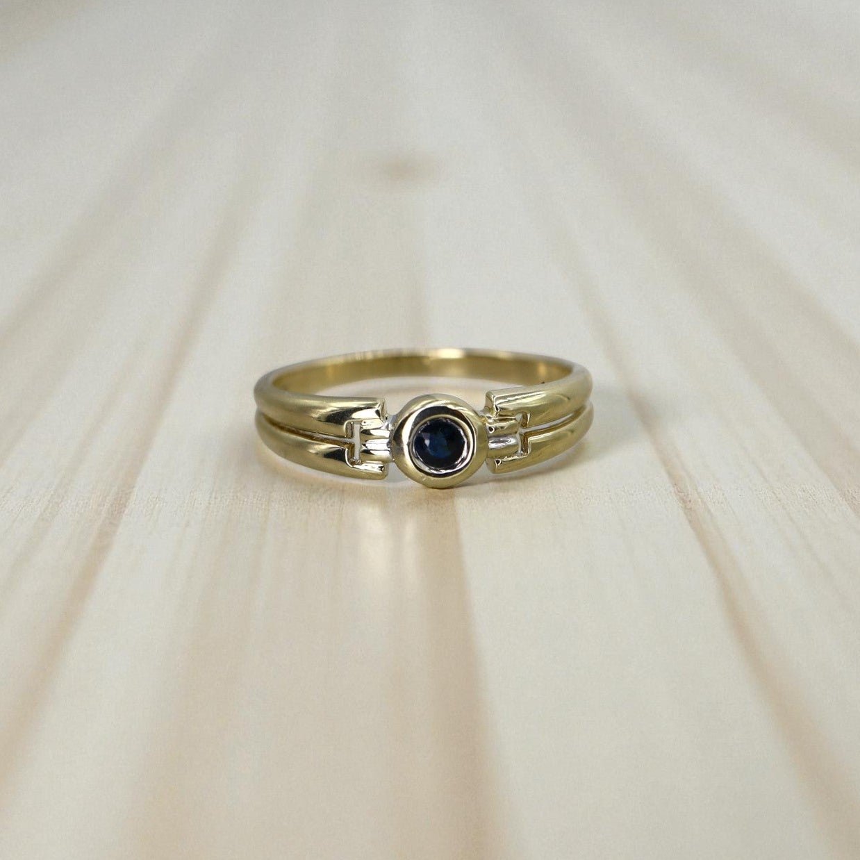 Modern Vintage Sapphire Ring – 8k Yellow & White Gold, Marked 333, Size 9 - Petra Star
