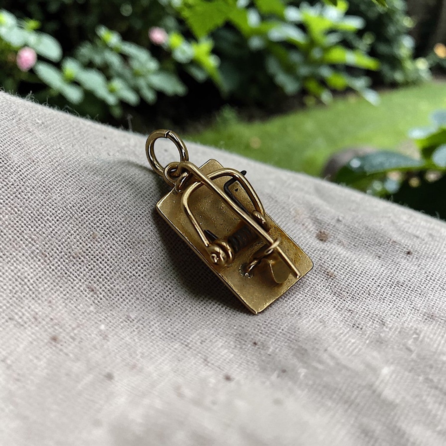Vintage 14k Gold Mousetrap Charm – Mid-Century Whimsy - Petra Star