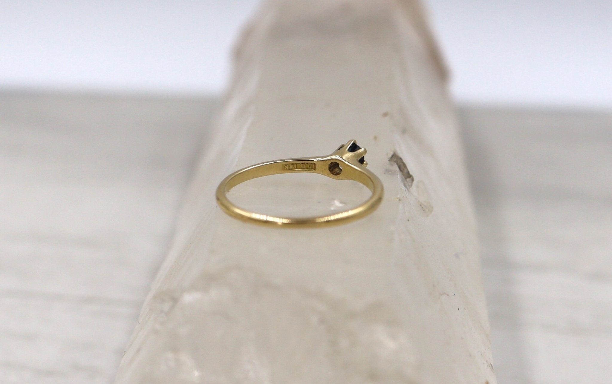 Ostby & Barton Victorian Sapphire Solitaire Ring in 14k Gold - Petra Star
