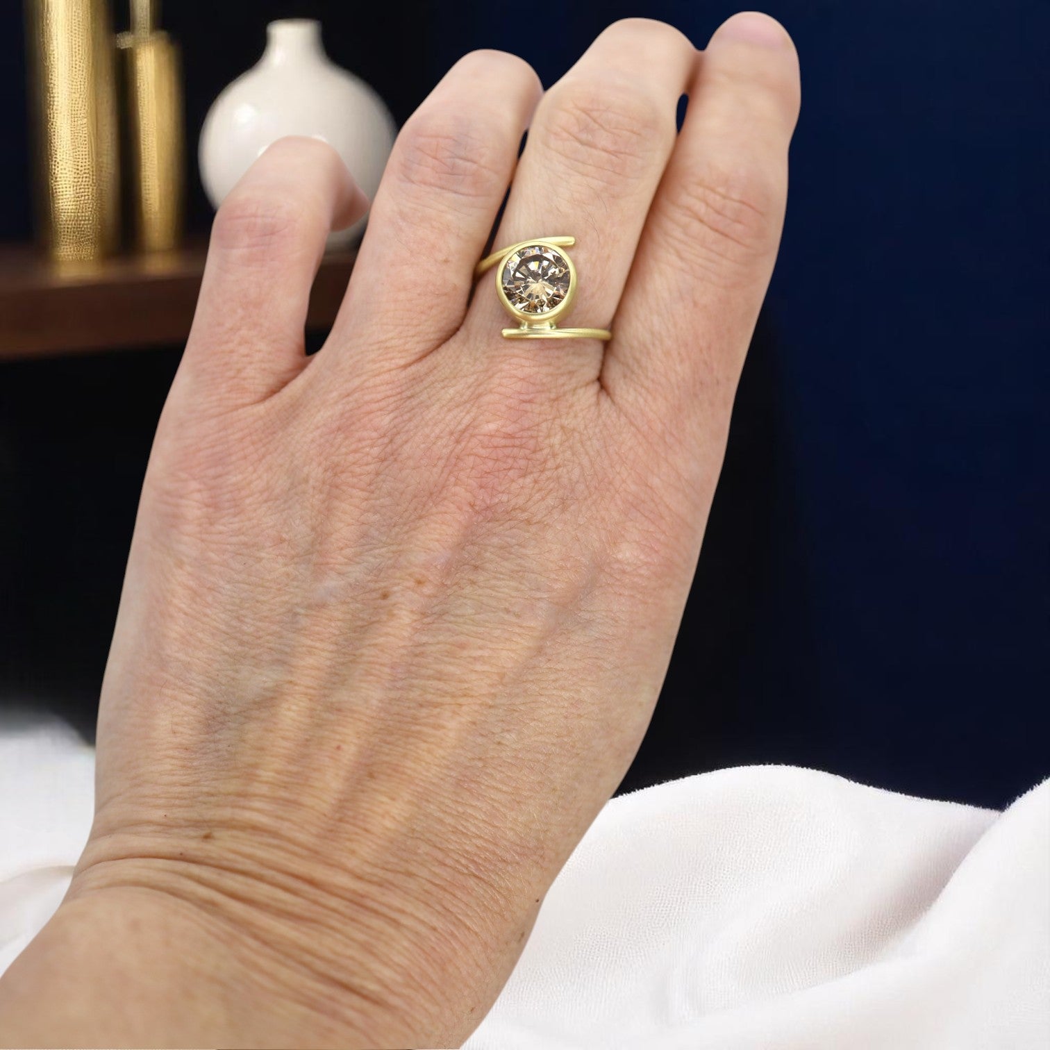Peach Zircon Ring in 18K Gold Petra Star Design - Petra Star