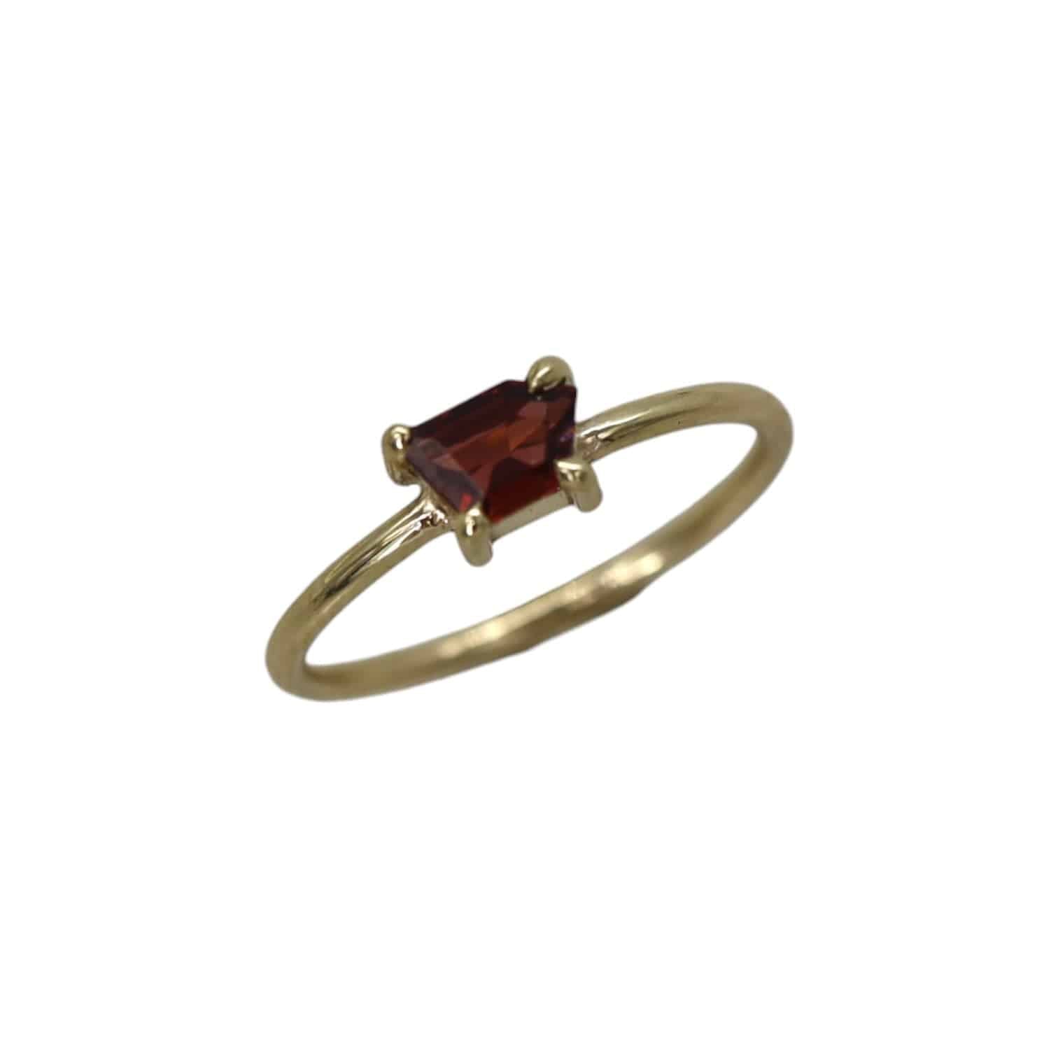 Petra Star Red Spinel Solitaire 14ky Gold Ring - Petra Star