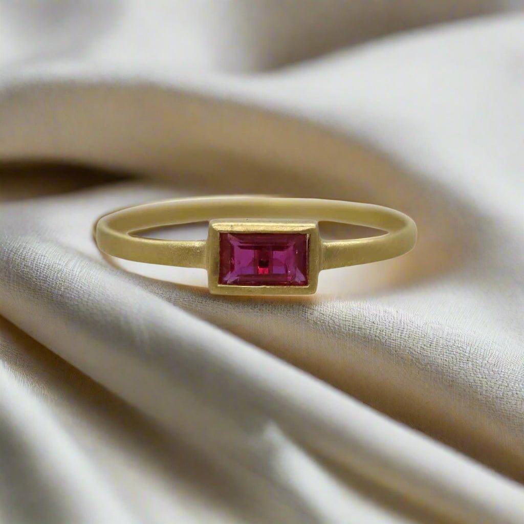 Petra Star Ruby Solitaire - Petra Star
