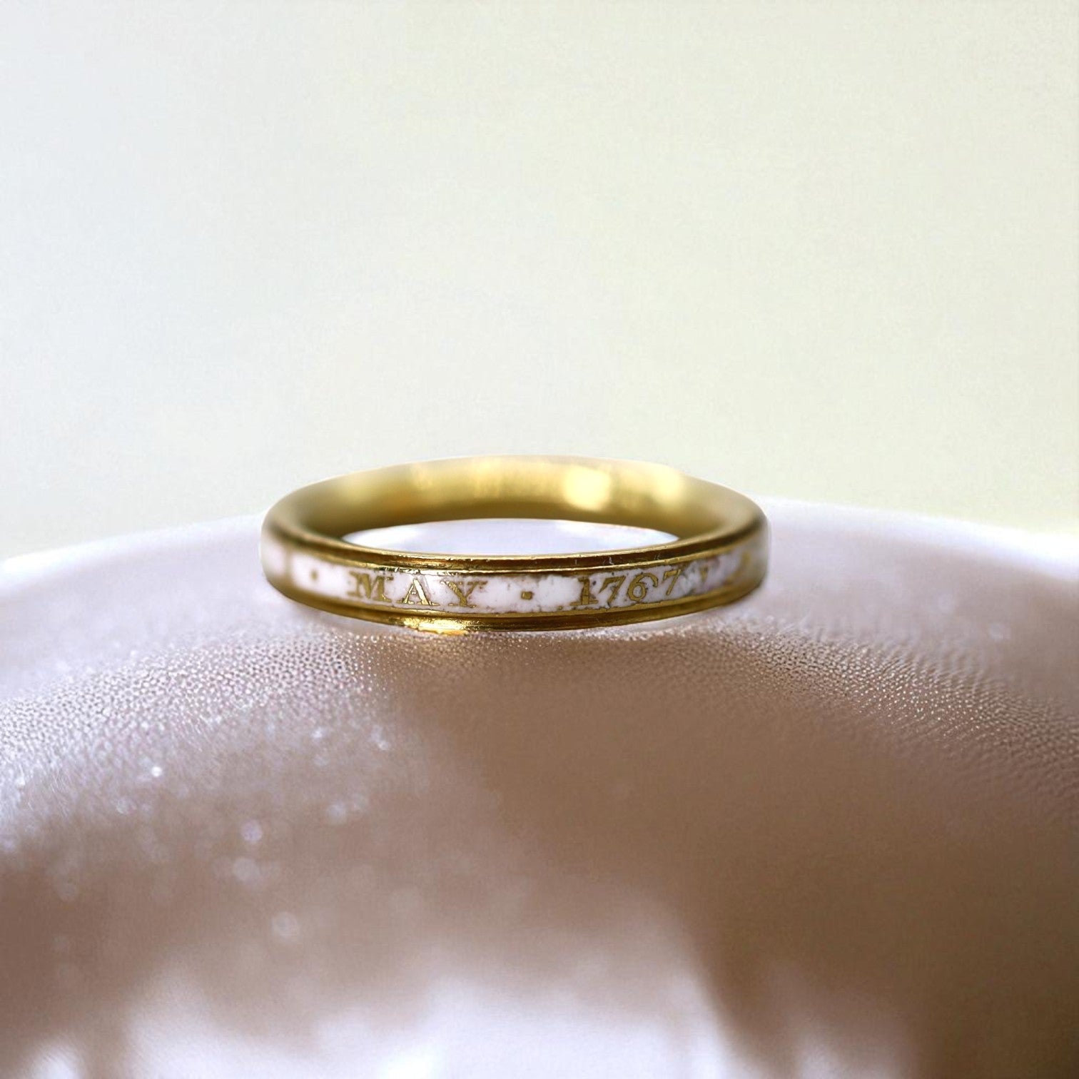 RARE - White-Enamel Georgian Memento Mori Mourning Ring 1767 - Petra Star