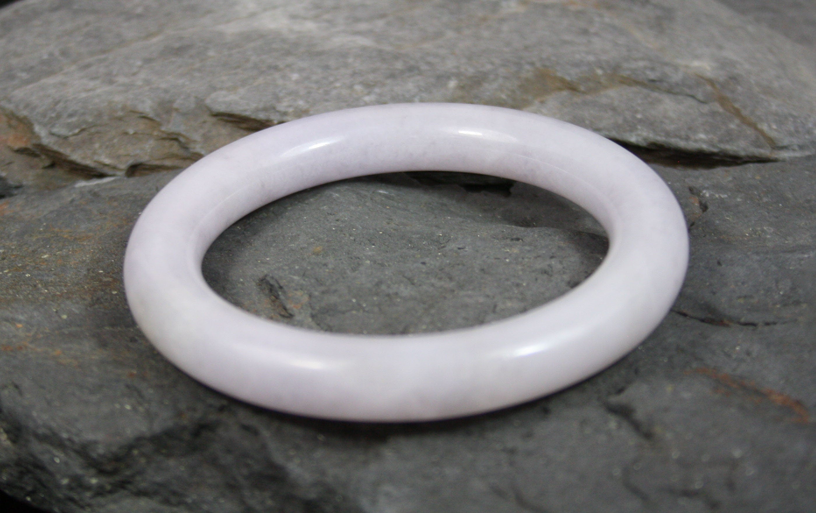 Jade Bangle Bracelet Lavender White Jade Bangle Wrist Size Small  - TH142 - Petra Star