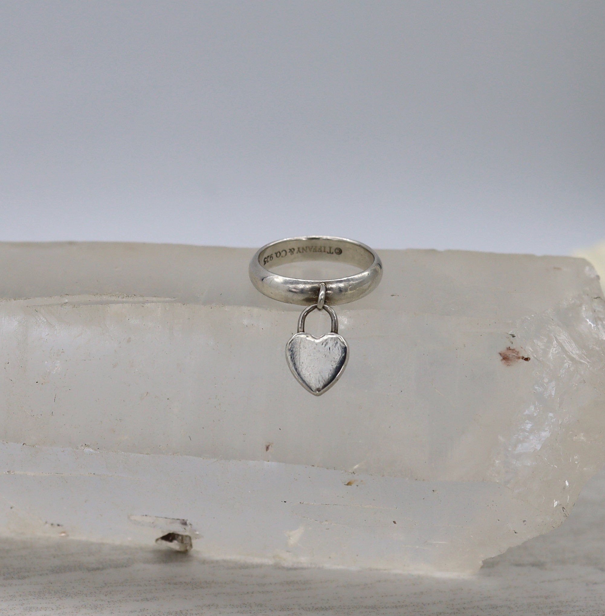 Tiffany & Co. Ring Heart Charm Ring in Silver Size 5.5 (JL1825) - Petra Star