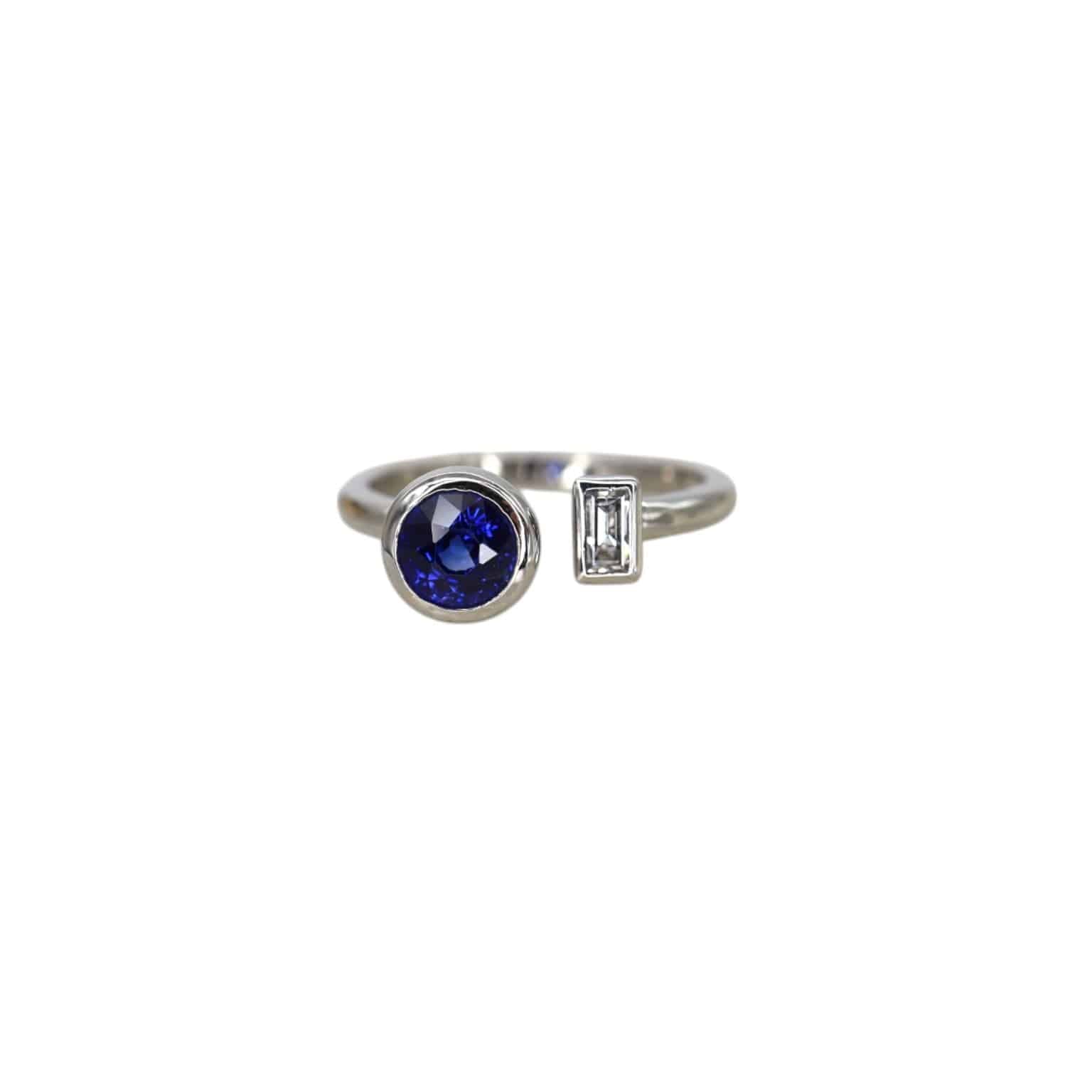 Toi et Moi Sapphire and Diamond Platinum Ring - Petra Star