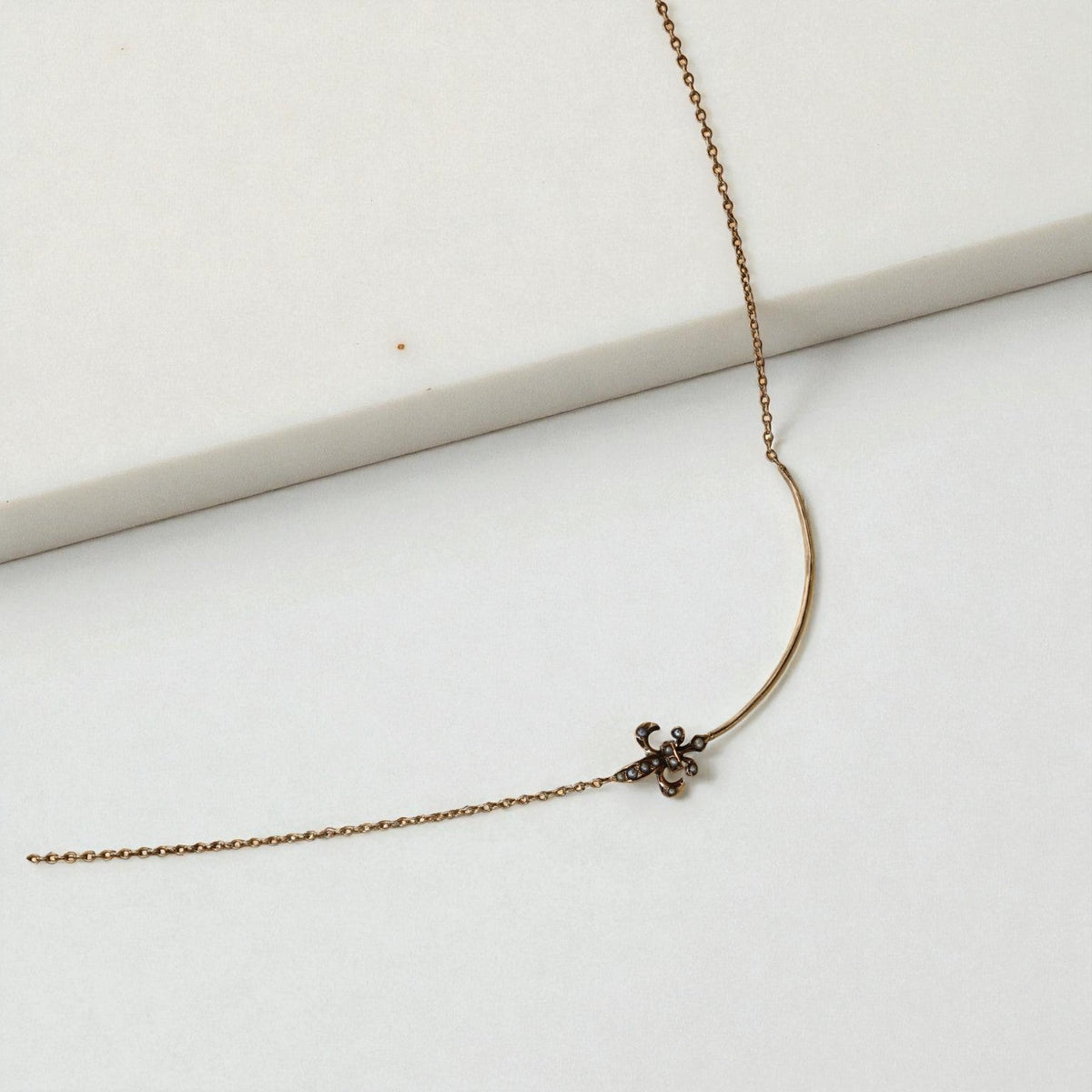 Victorian Fleur-de-Lys Charm Holder in 10k Gold - Petra Star
