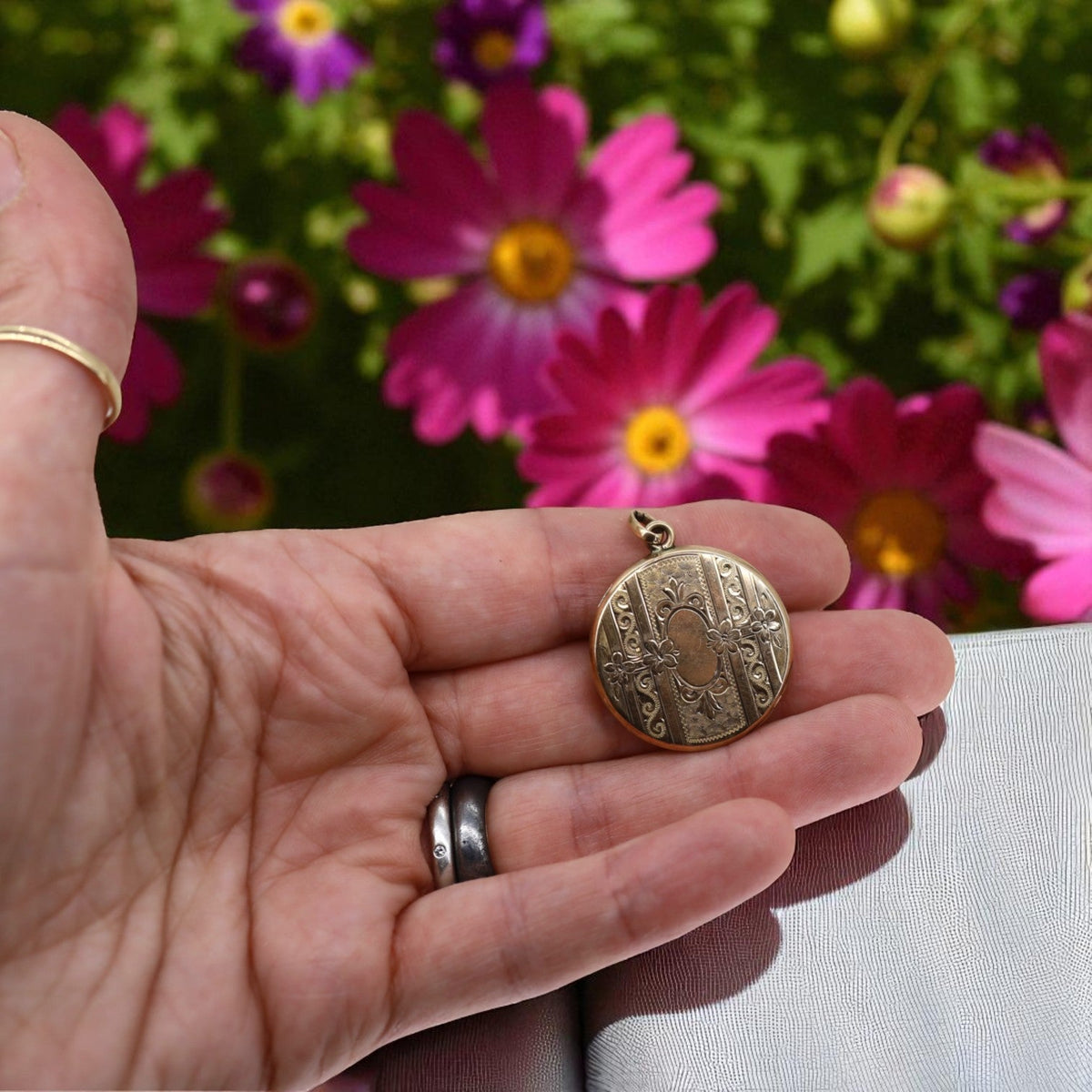 Victorian Gold Filled Locket - Petra Star