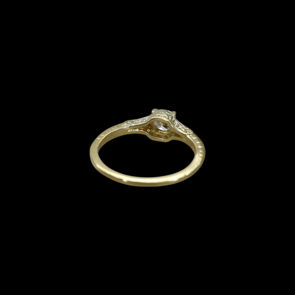 Victorian-Inspired Solitaire Ring - Petra Star