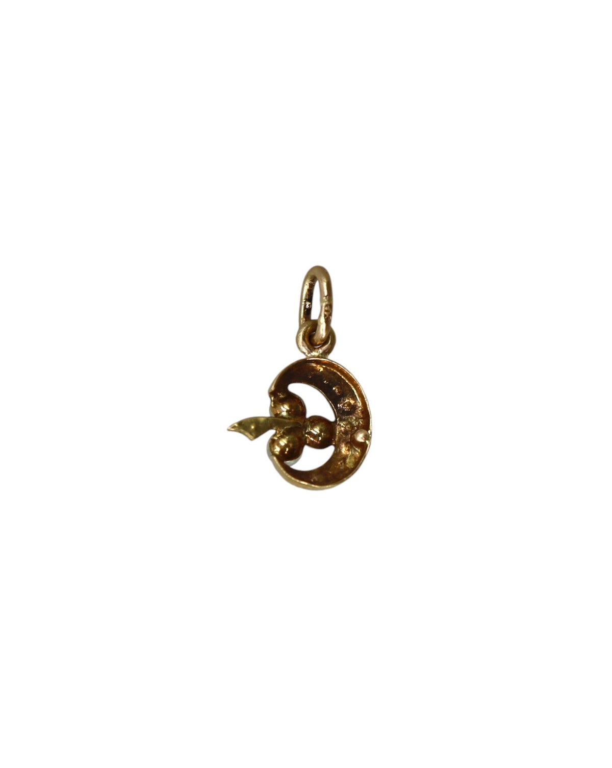 Victorian Moon with Pearls and Diamonds in 18k Gold Pendant - Petra Star