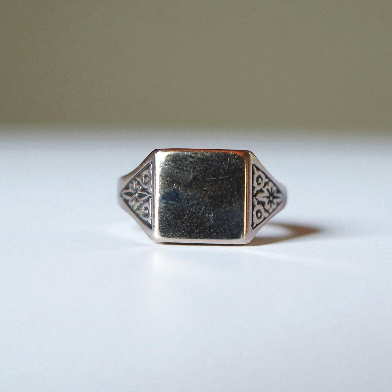 Victorian Signet Ring in 10k Rose Gold - Petra Star