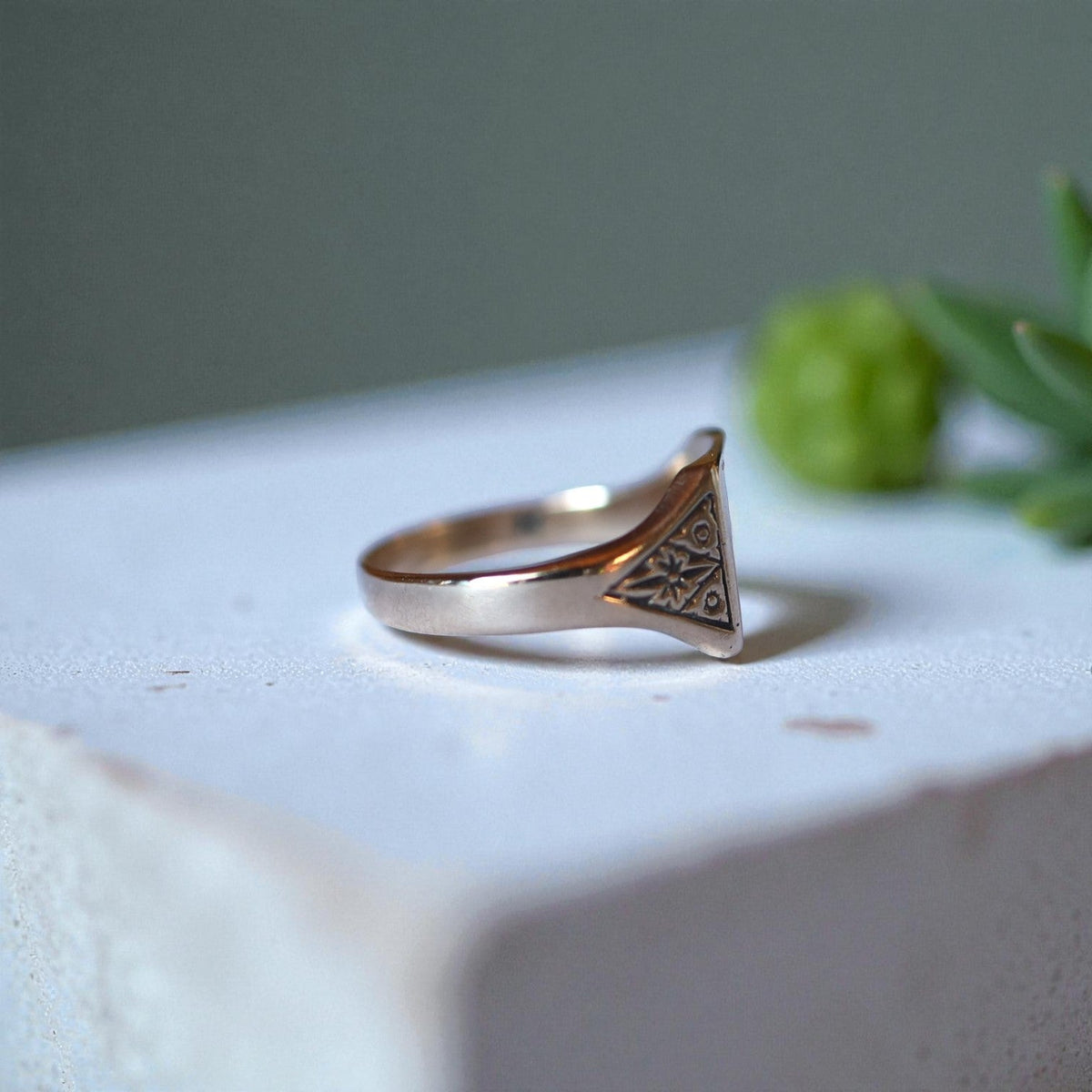 Victorian Signet Ring in 10k Rose Gold - Petra Star