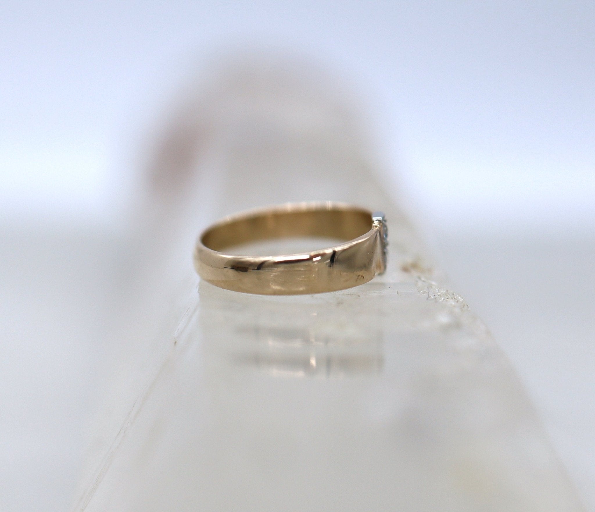 Vintage 14k Gold Diamond Pinky Ring 4MM Wide - Petra Star