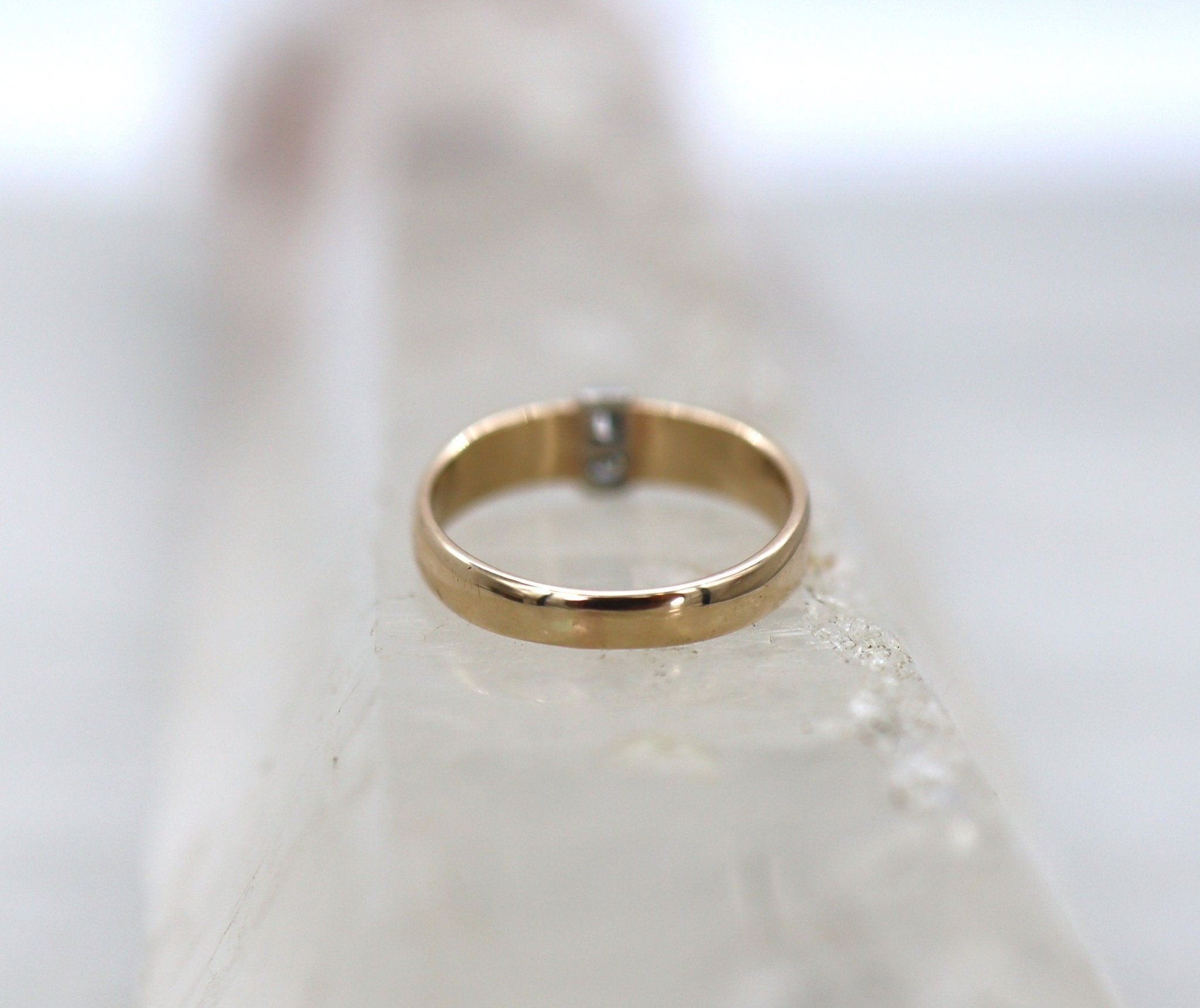 Vintage 14k Gold Diamond Pinky Ring 4MM Wide - Petra Star